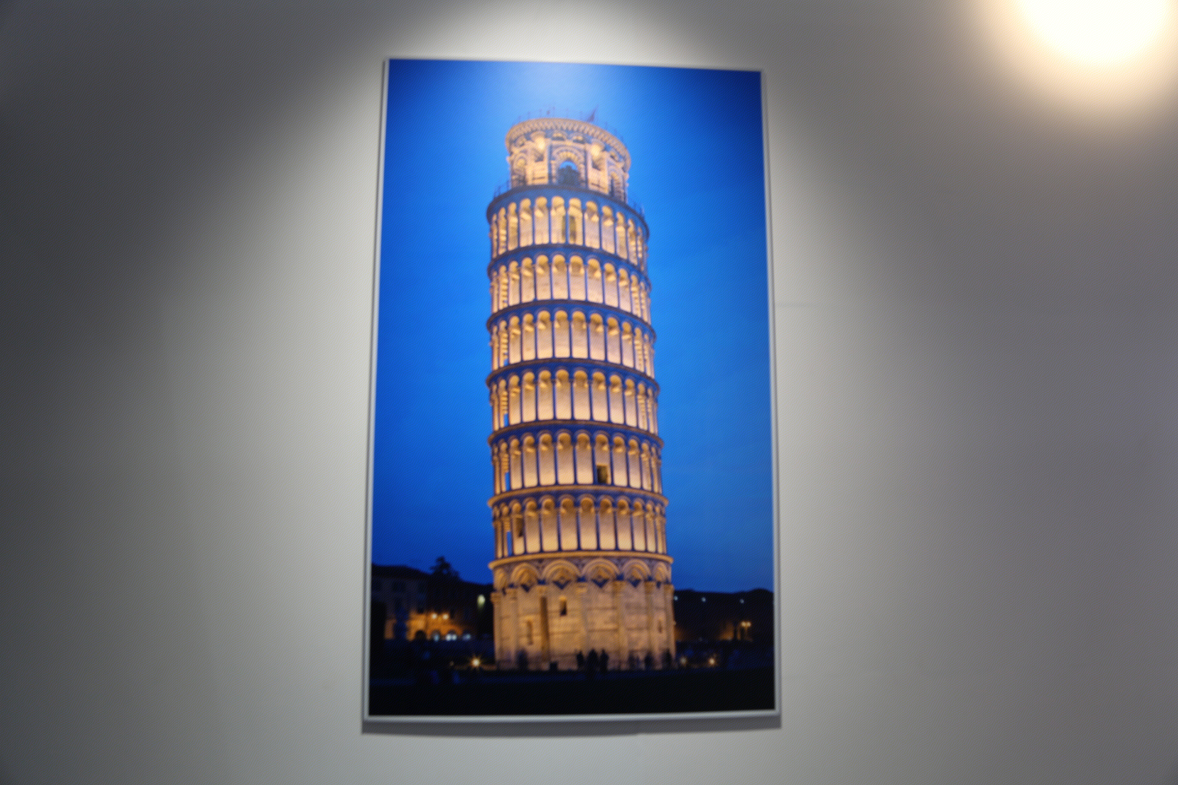比萨斜塔 画