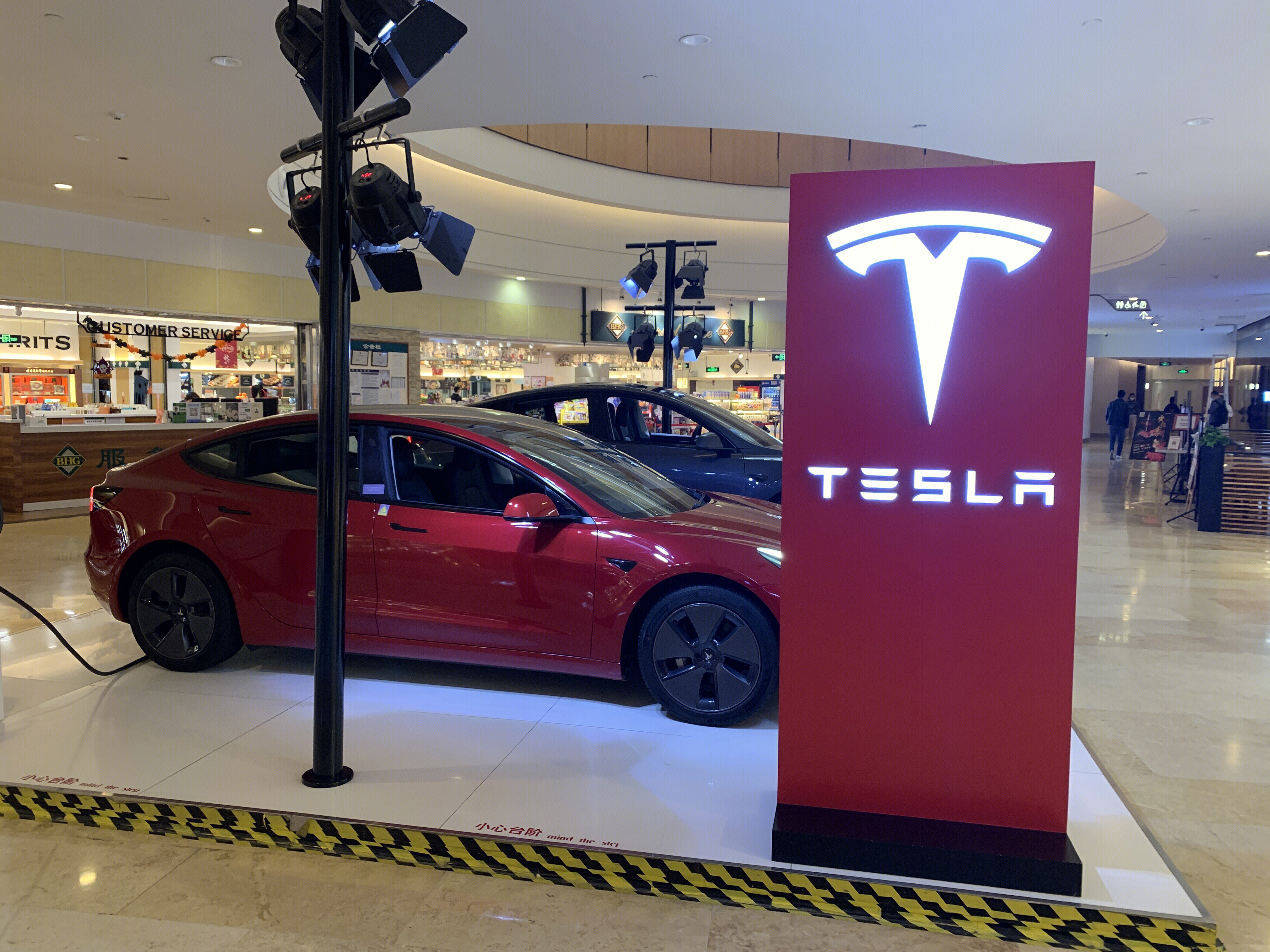 特斯拉 tesla 电动车 新能源