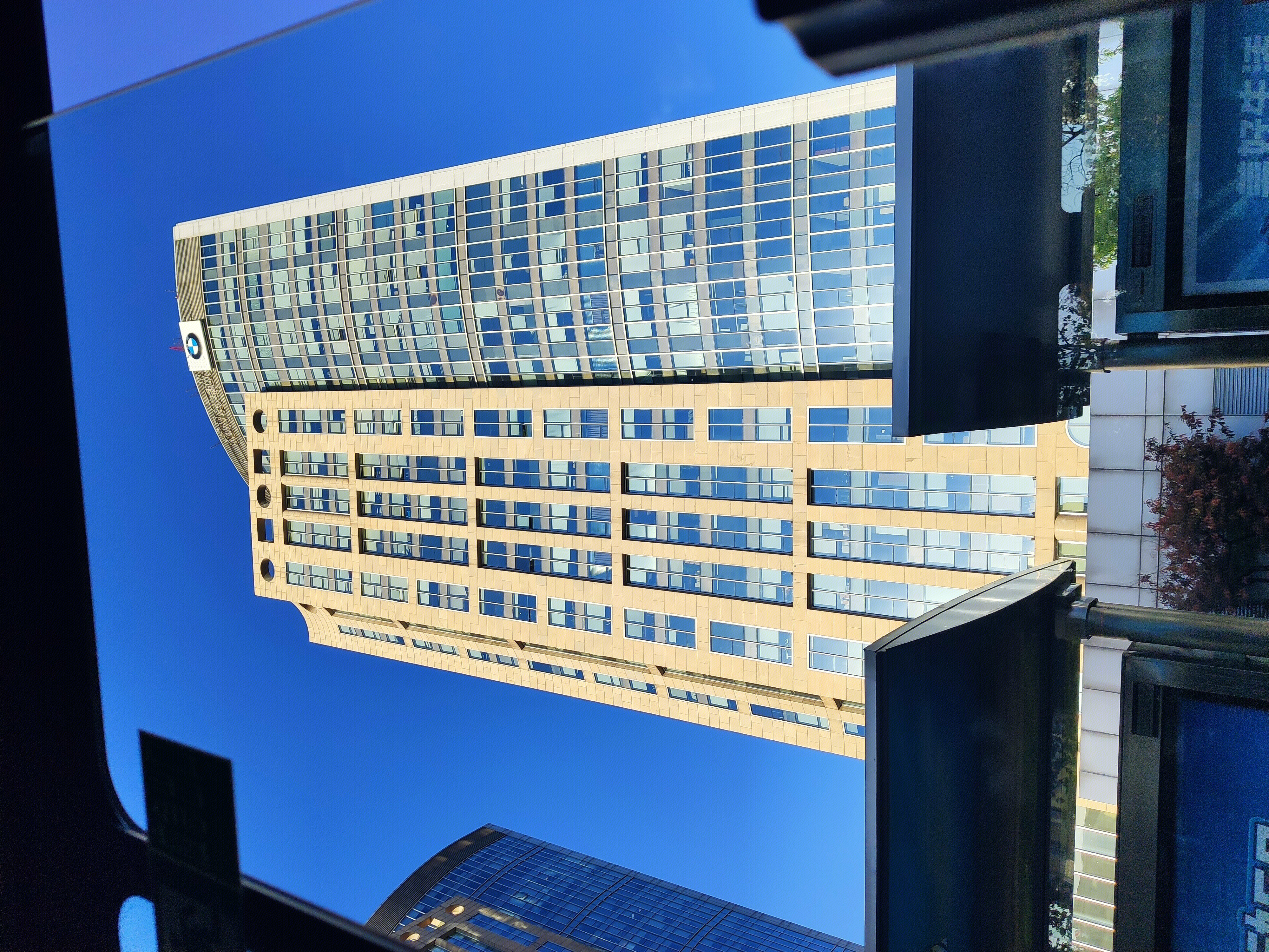 宝马中国 BMW 佳程广场