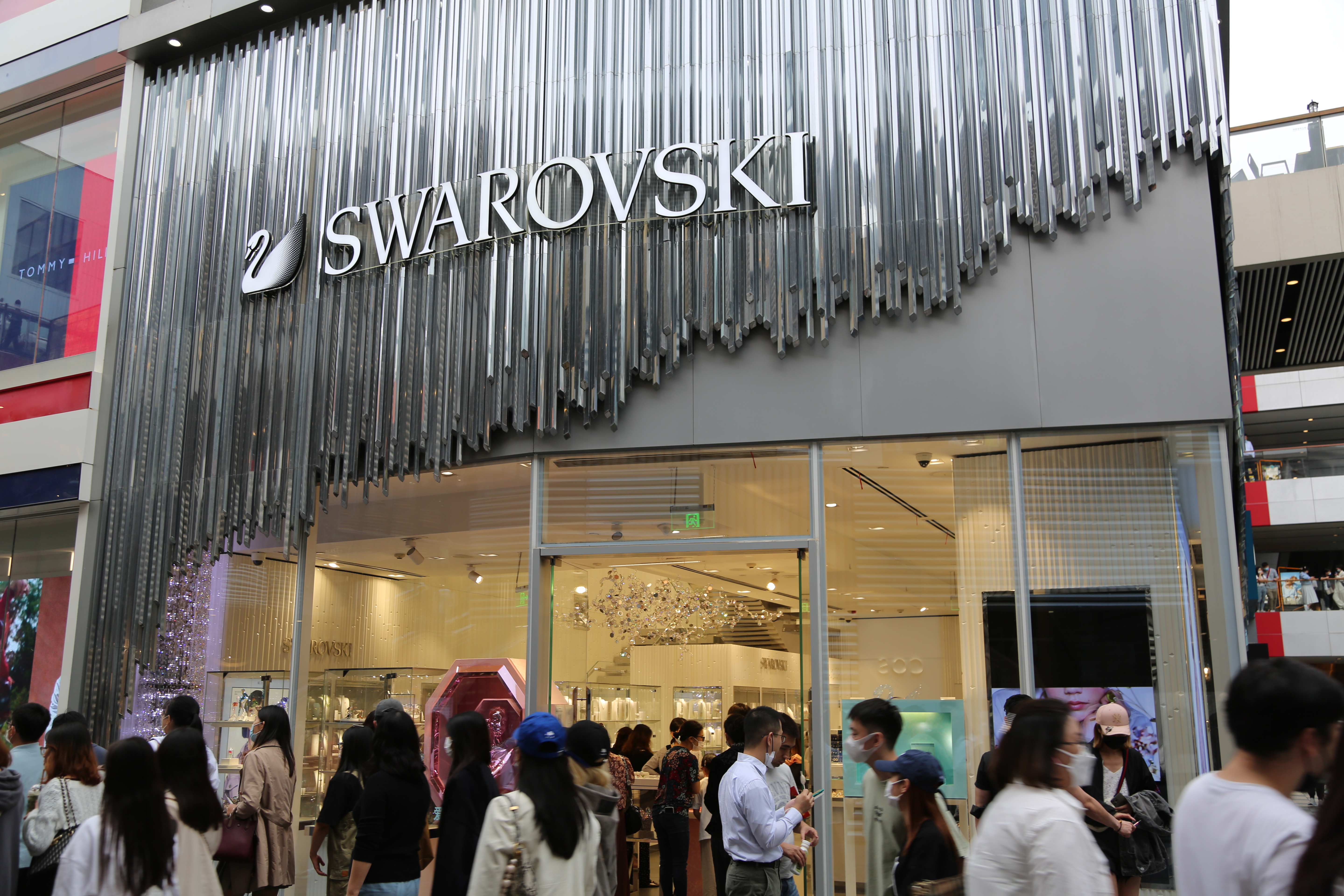 TOMMY HILFIGER 服装 服饰 时尚品牌