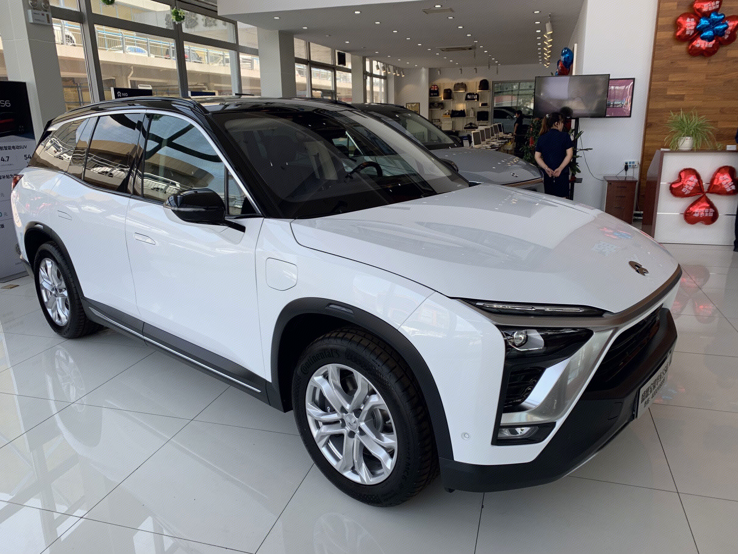 蔚来 nio 电动车 新能源