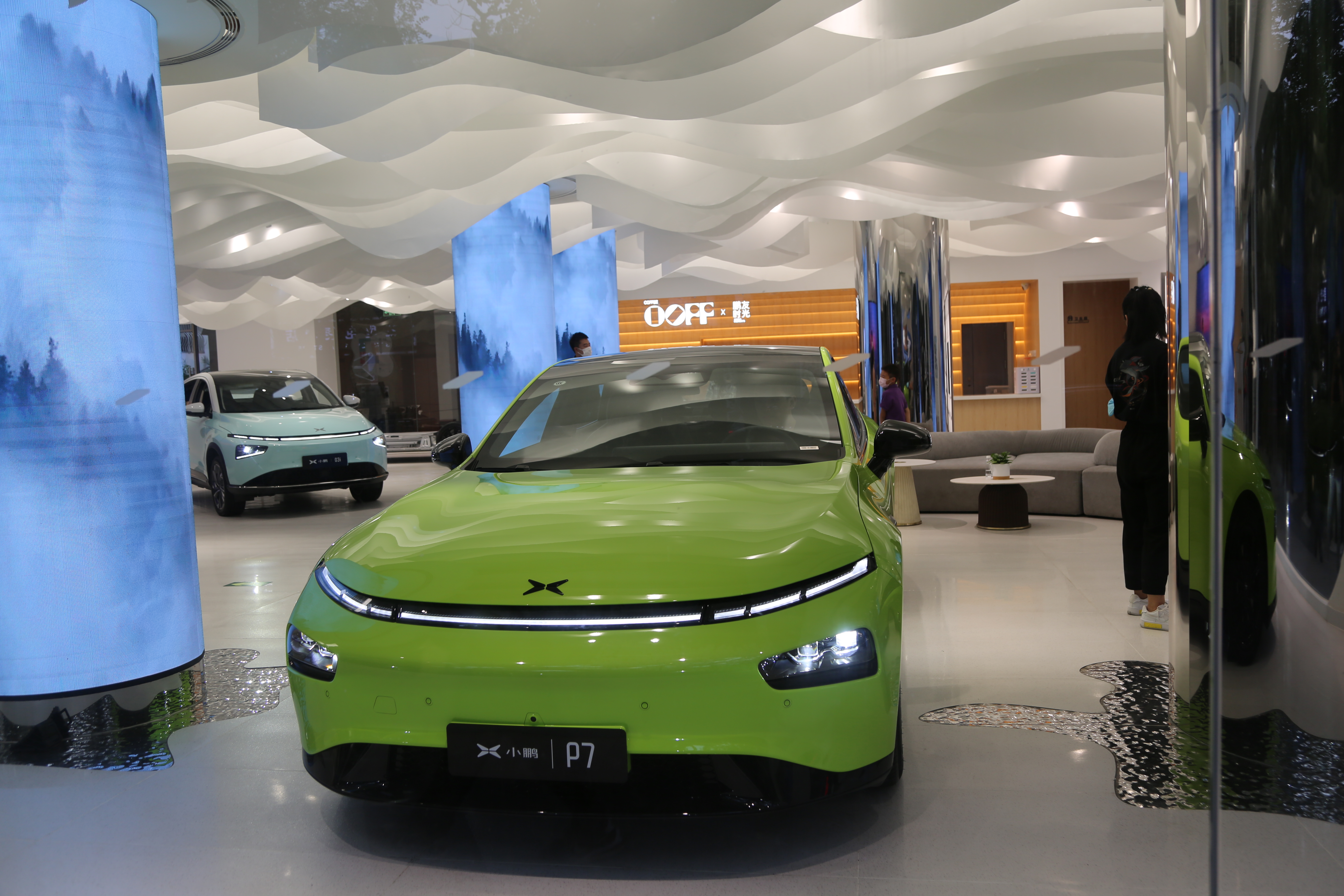 小鹏电动车 xiaopeng 新能源汽车 P7