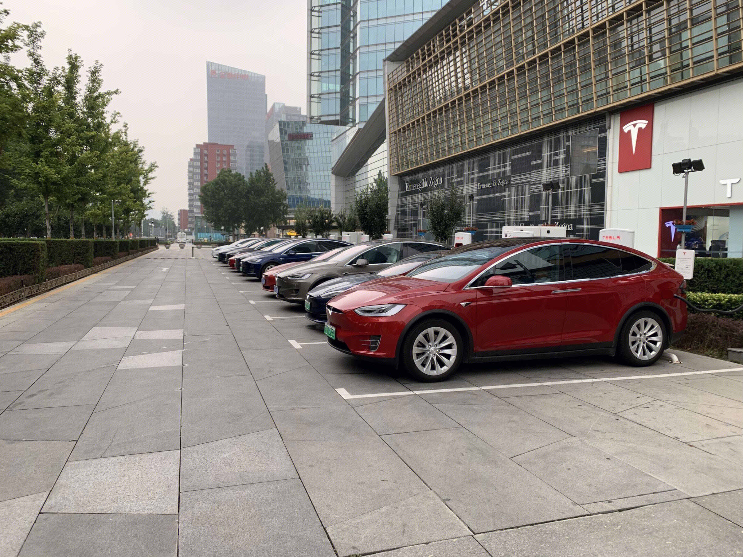 特斯拉 tesla 电动车