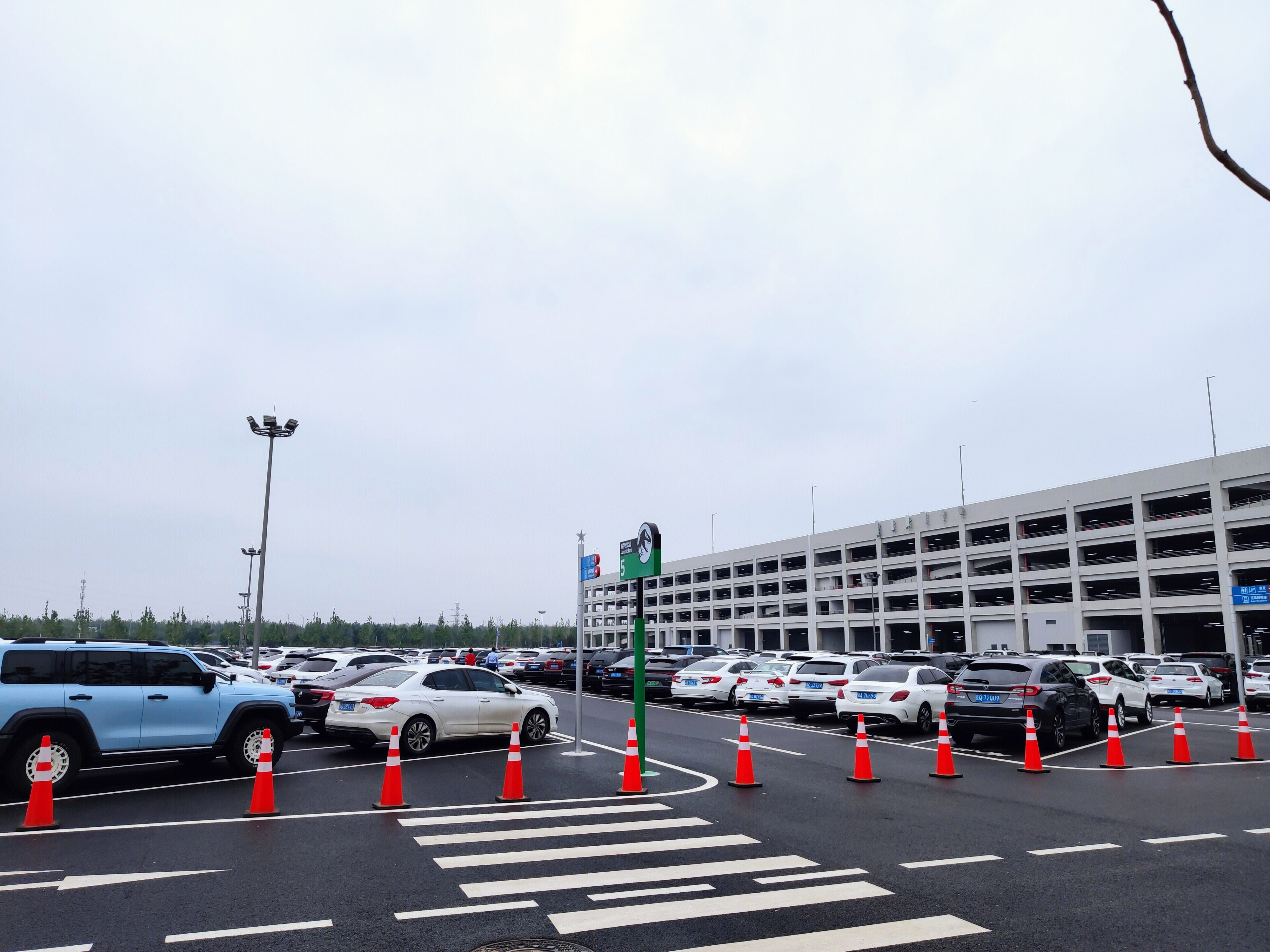 环球影城 停车场