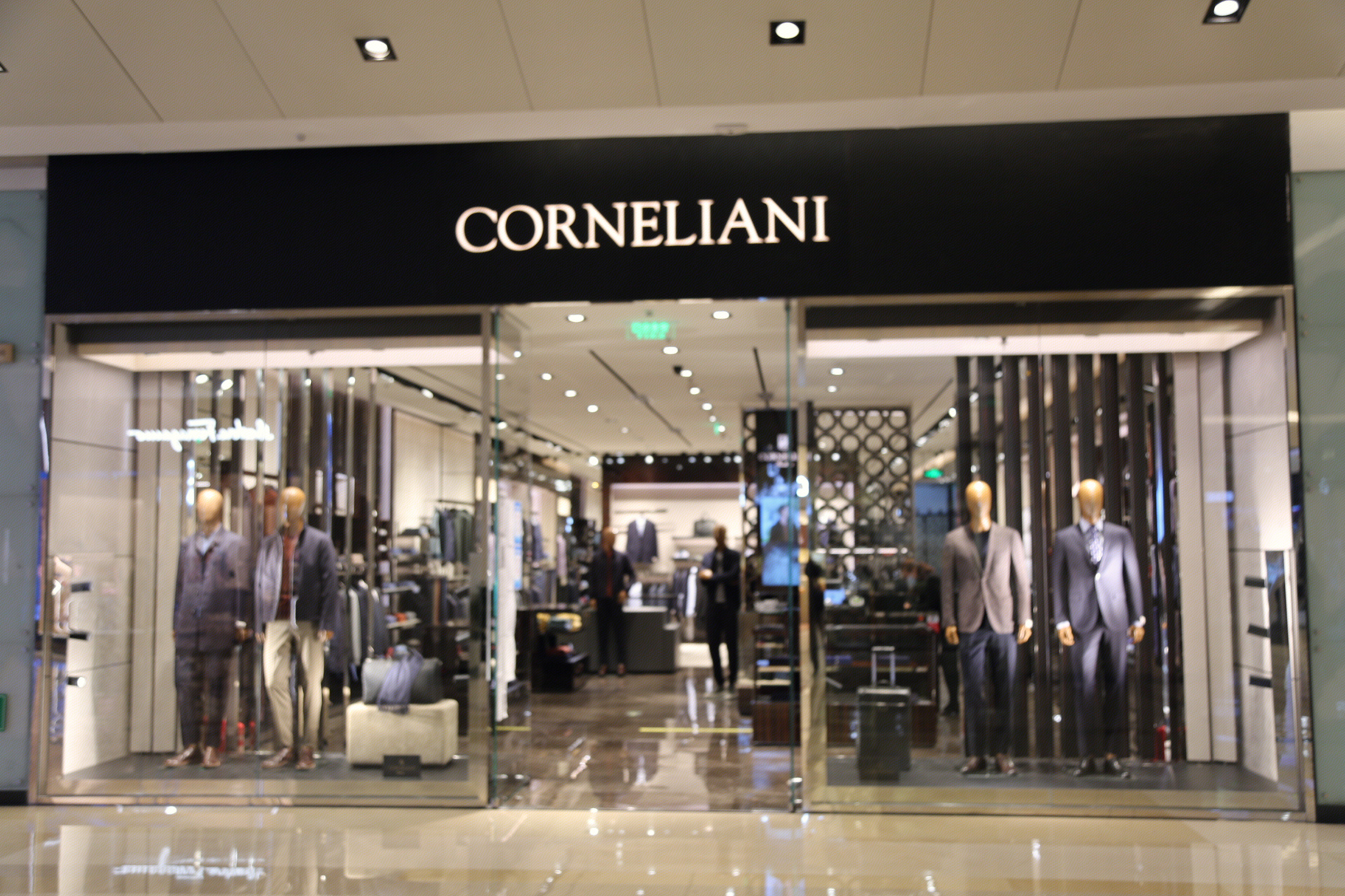 CORNELIANI