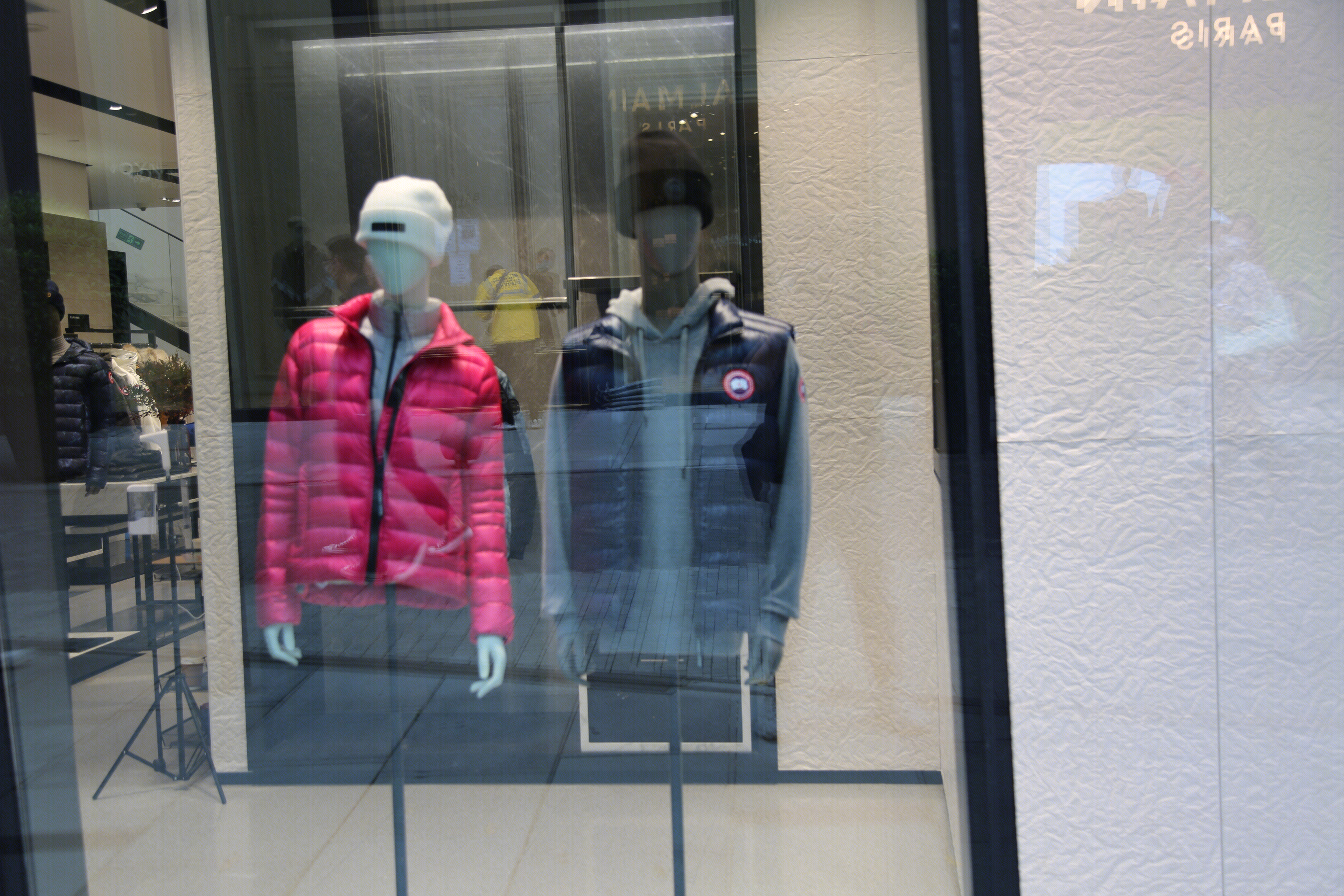 CANADA GOOSE 加拿大鹅 羽绒服