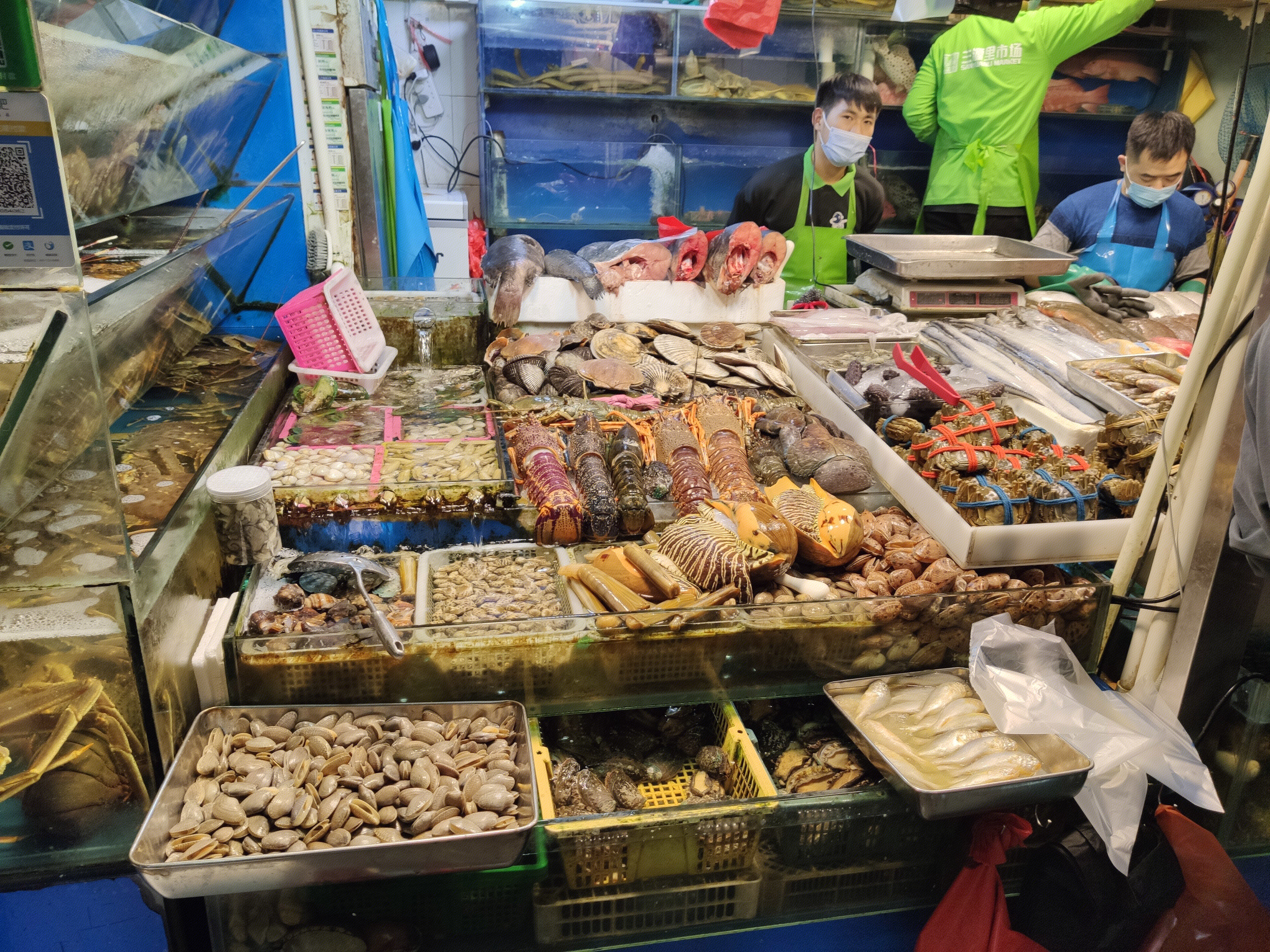 三源里菜市场 龙虾