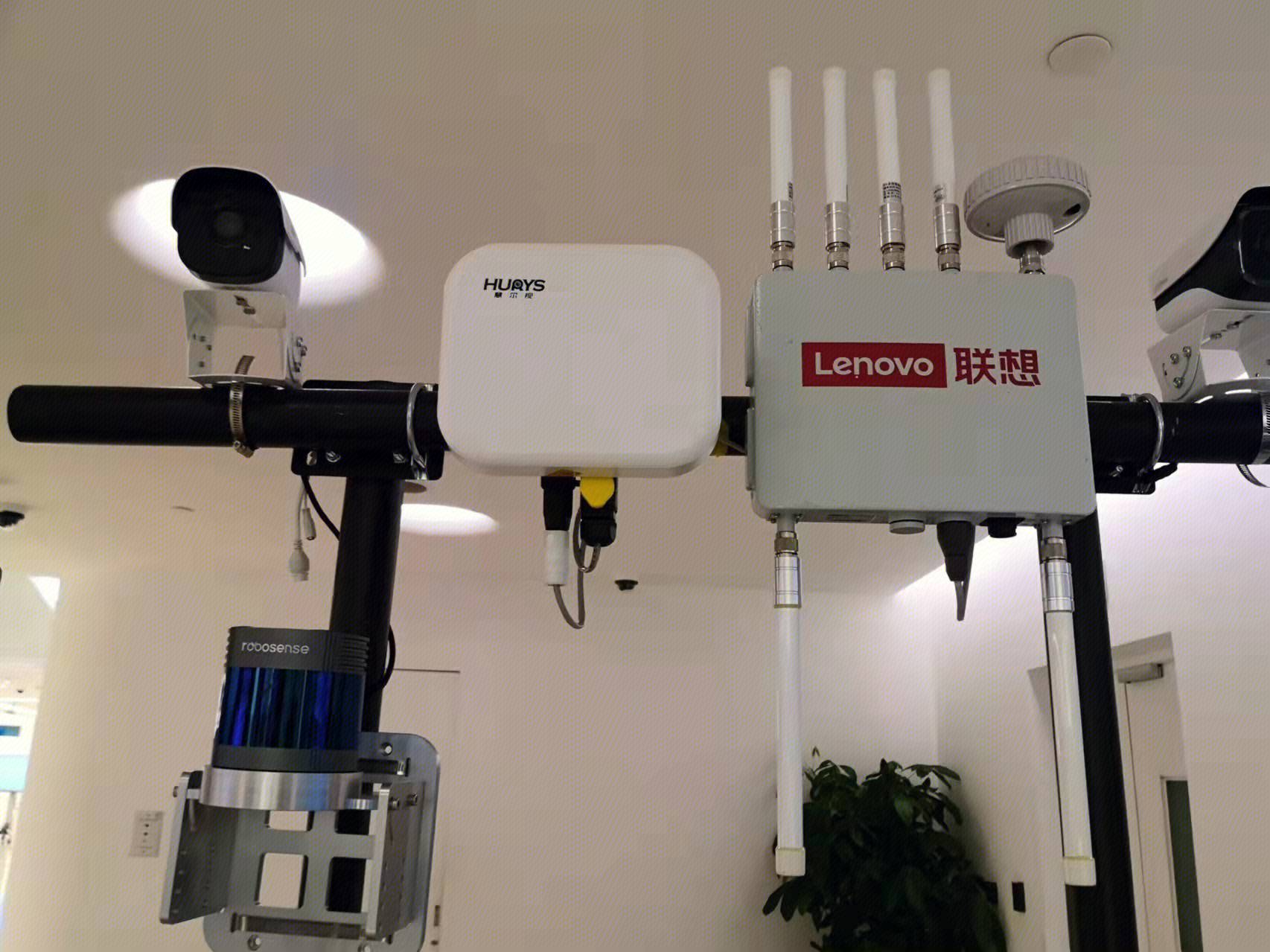 Lenovo  联想   科技 电脑 it  路由器摄像头