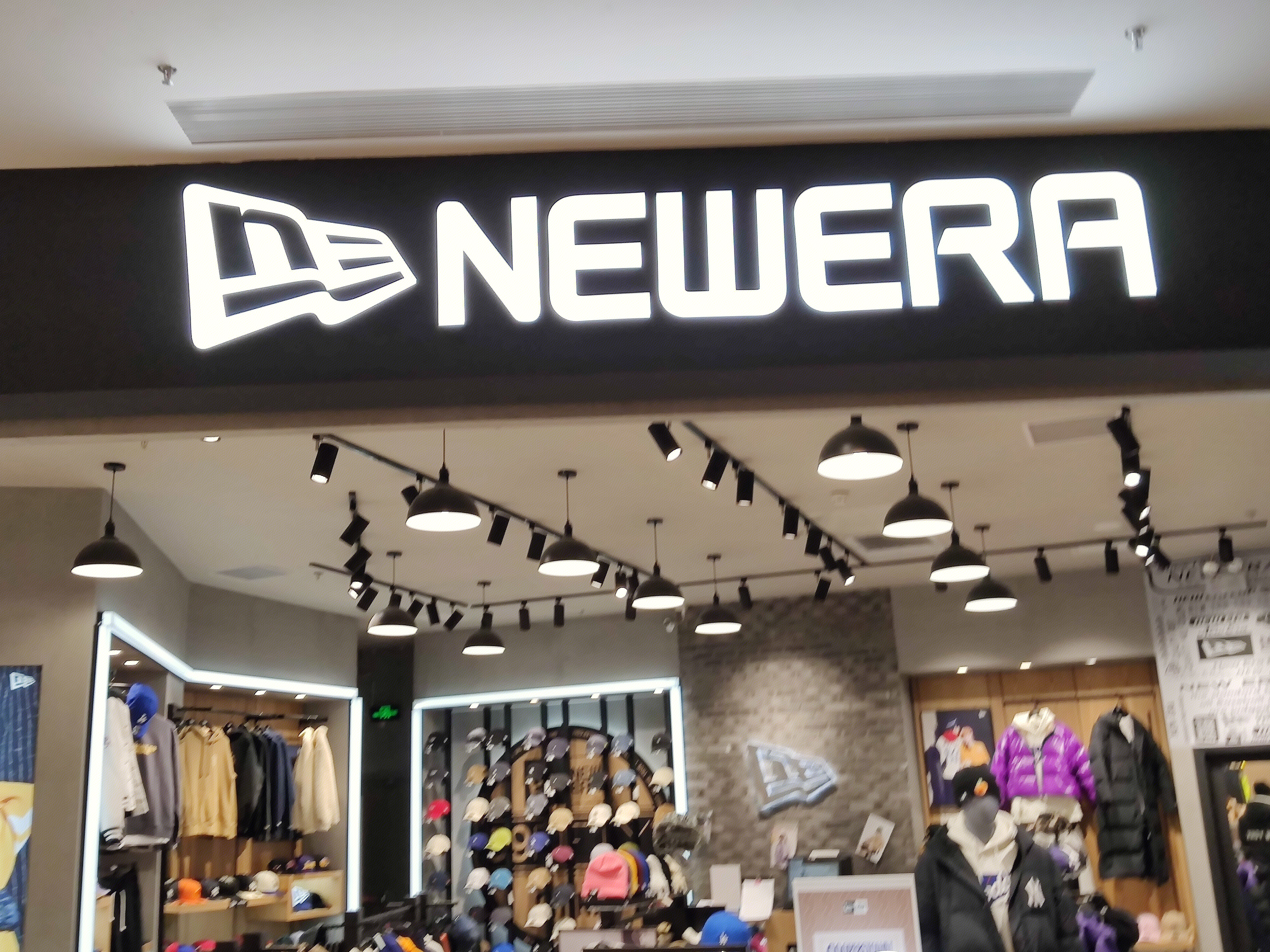 NEWERA 帽子 制帽 服饰 服装