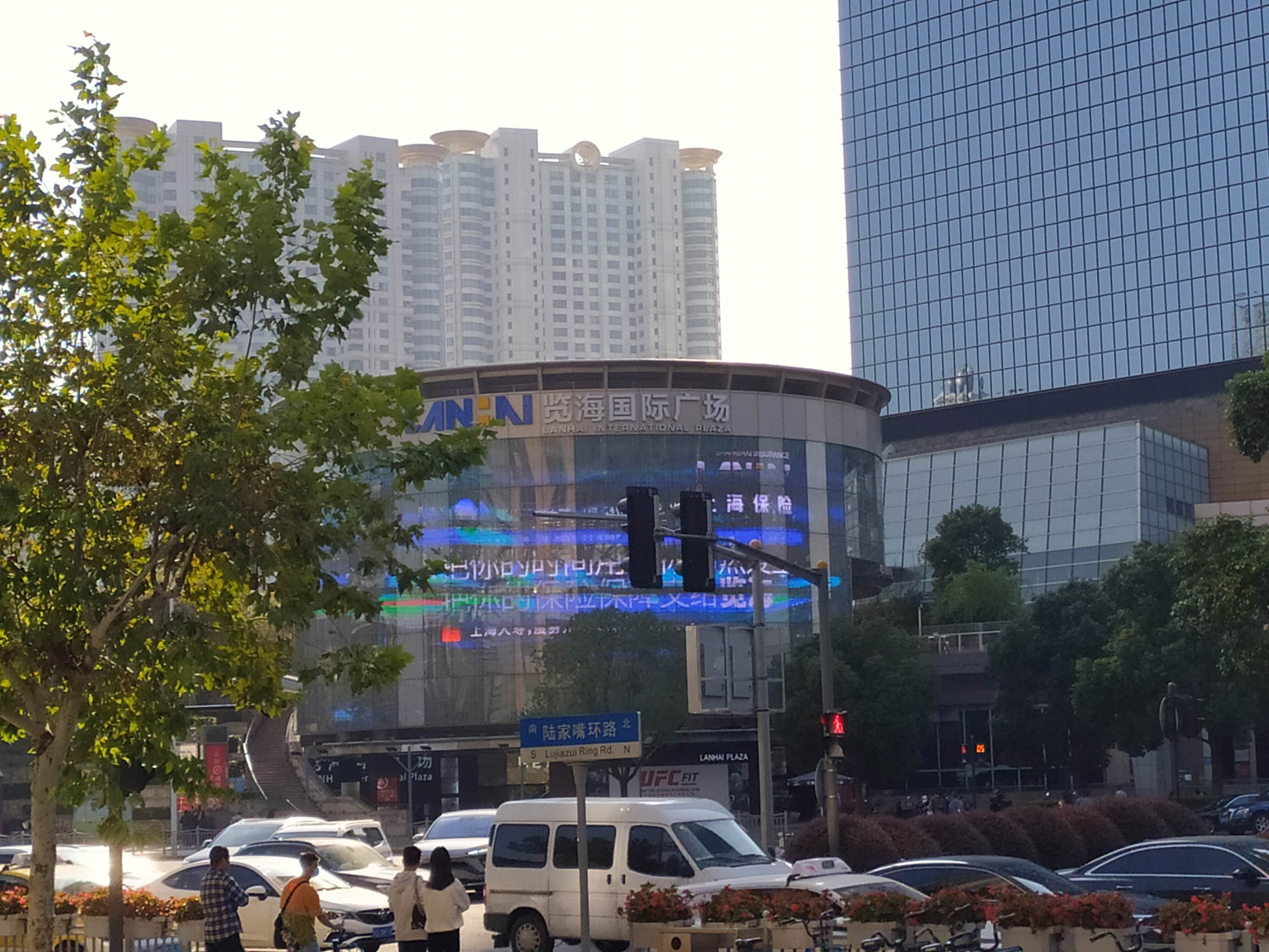 览海国际广场  陆家嘴 浦东 金融区 写字楼 高楼 大厦 上海 城市