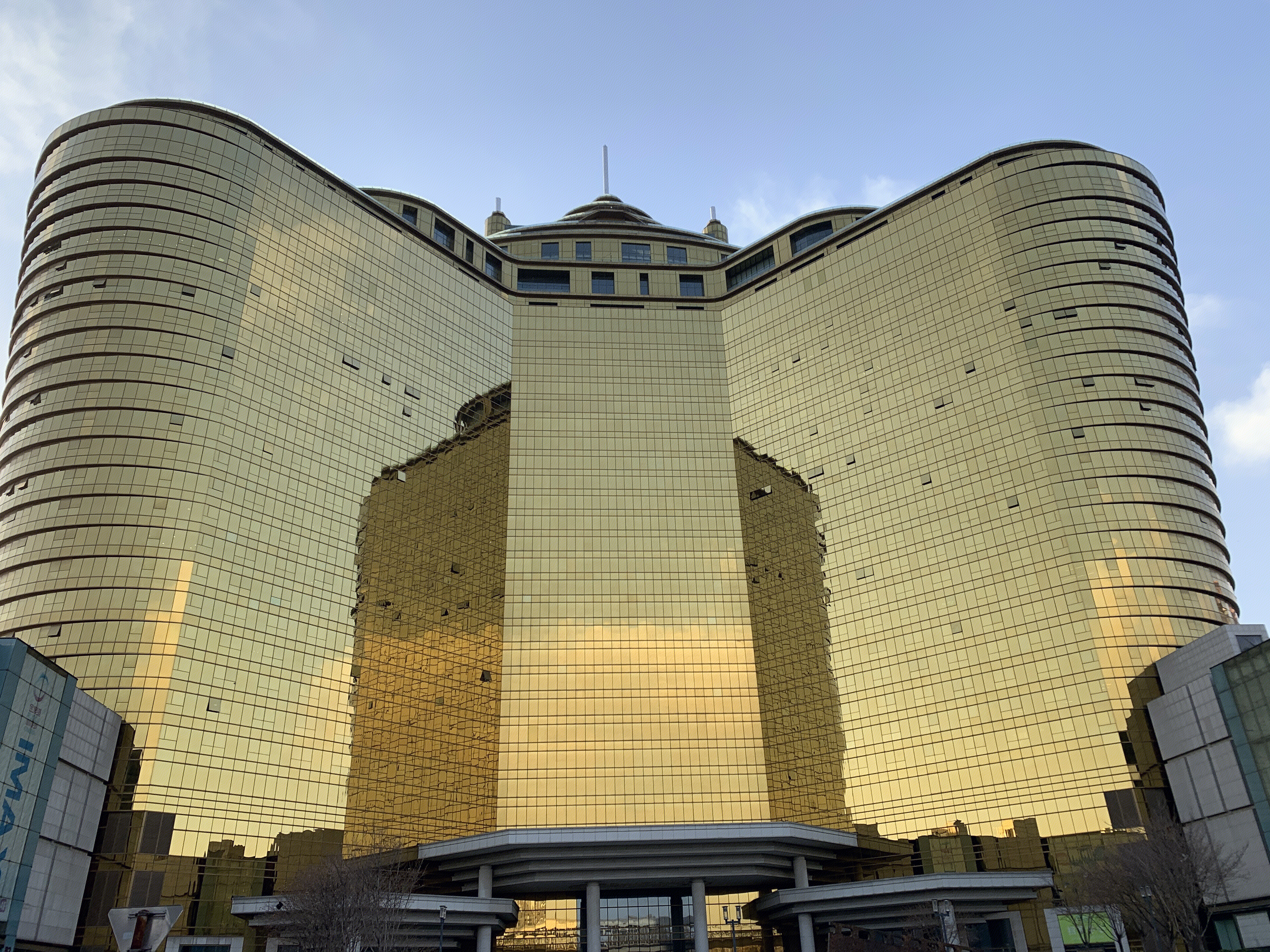 金泉港 金泉广场 金元宝