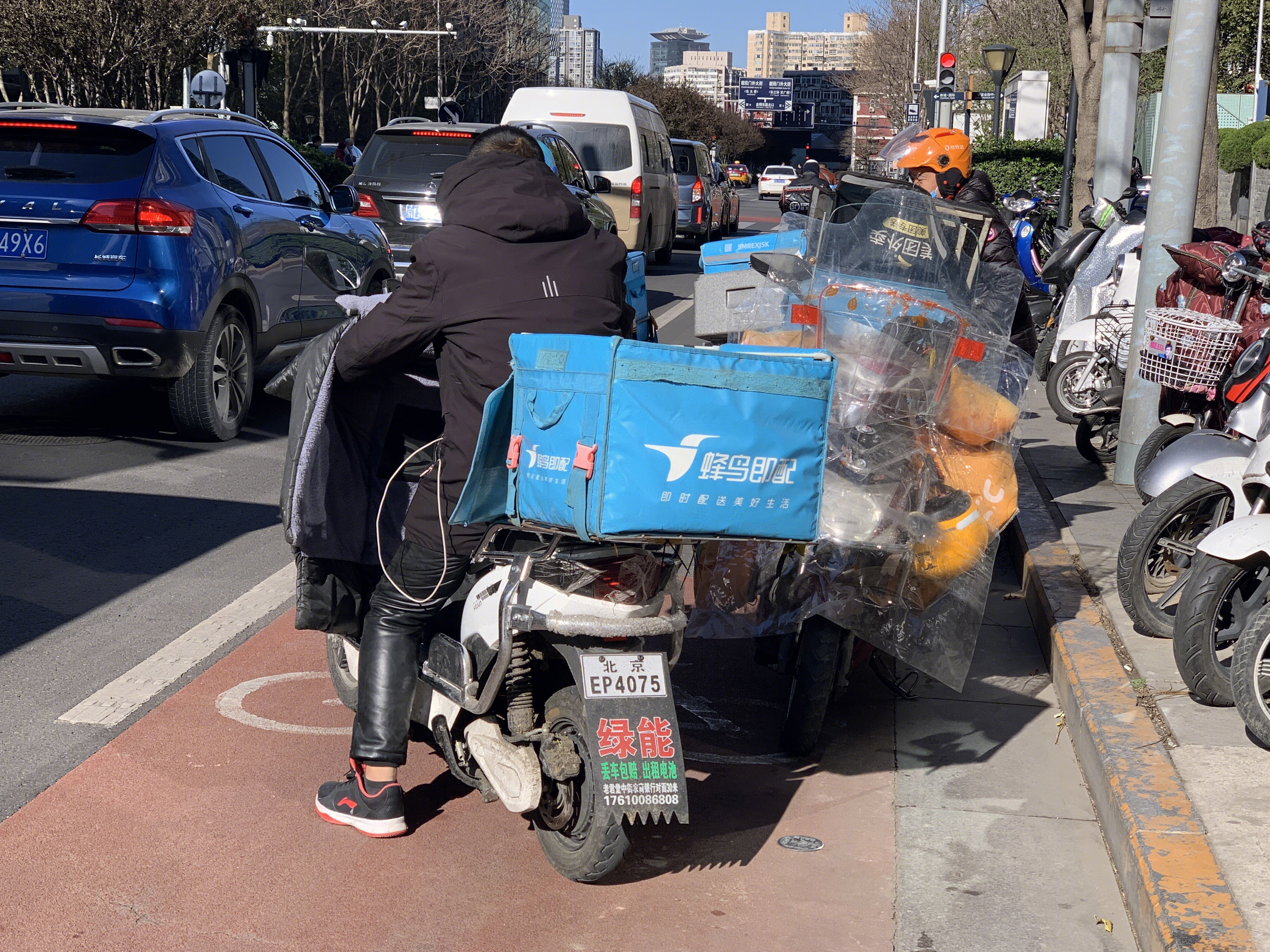 蜂鸟即配 本地配送 饿了么 阿里巴巴
