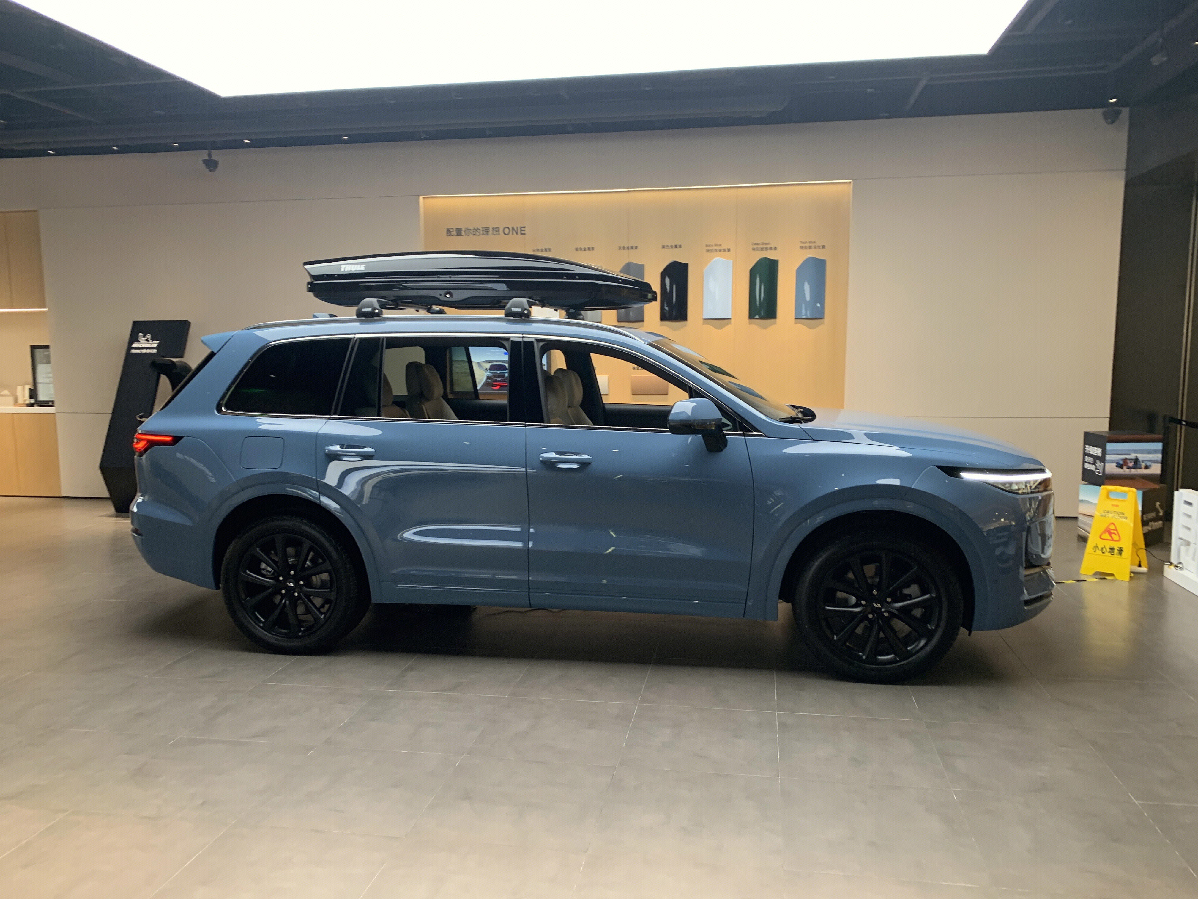 理想one 理想汽车 李想 新能源汽车 电动车