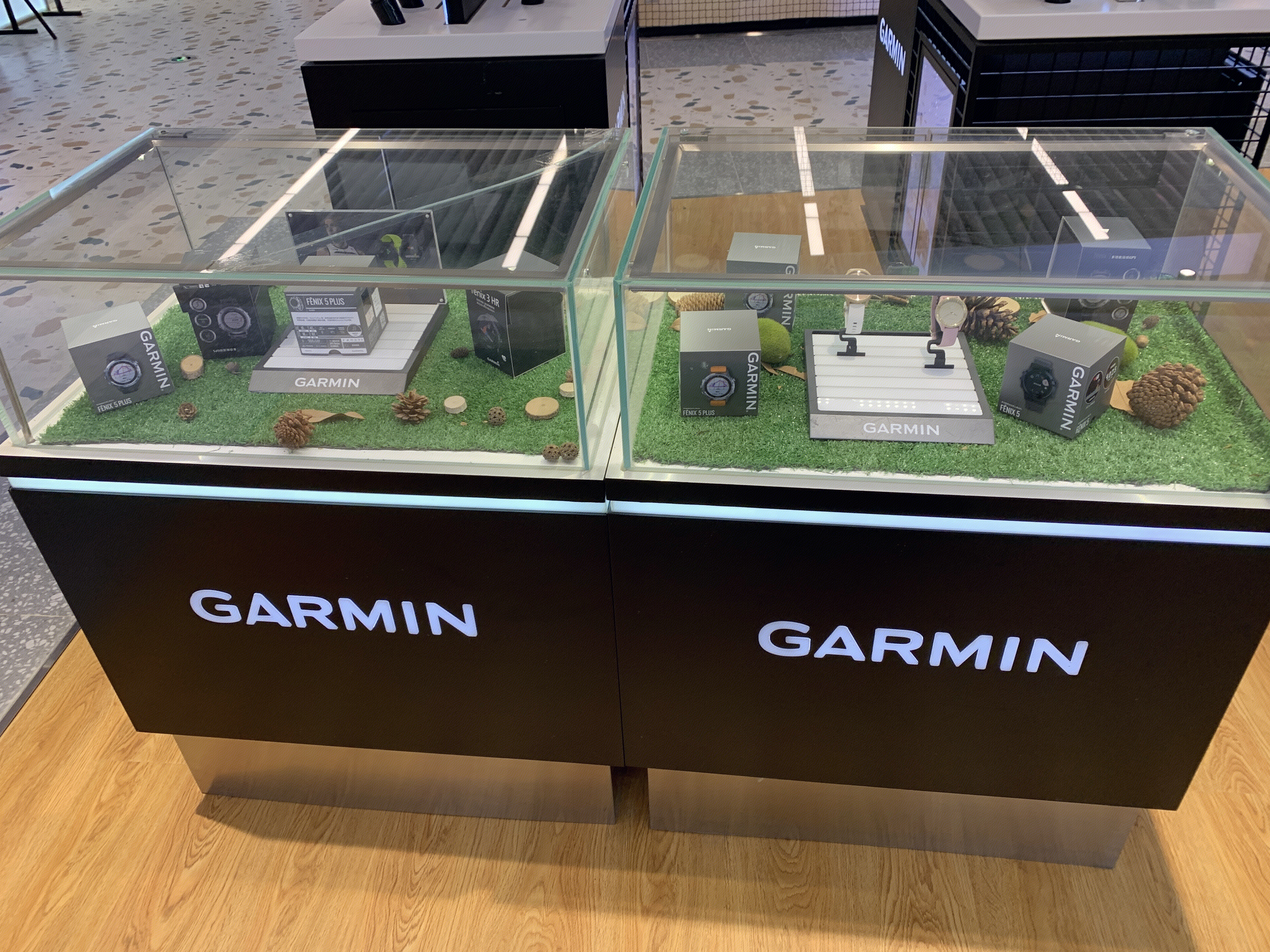 GARMIN  佳明   时尚手表