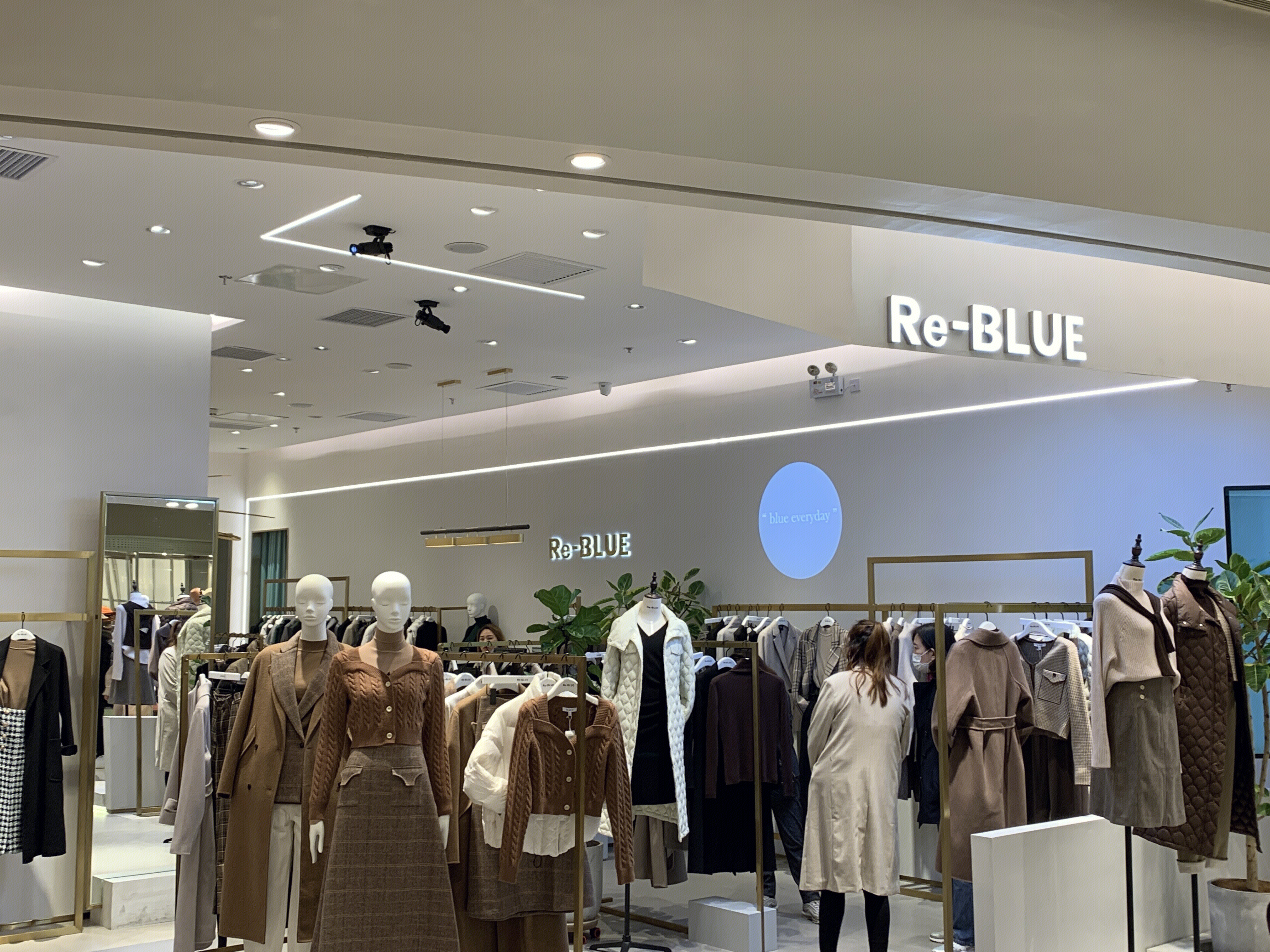 Re-BLUE 女装 淑女 服装 服饰