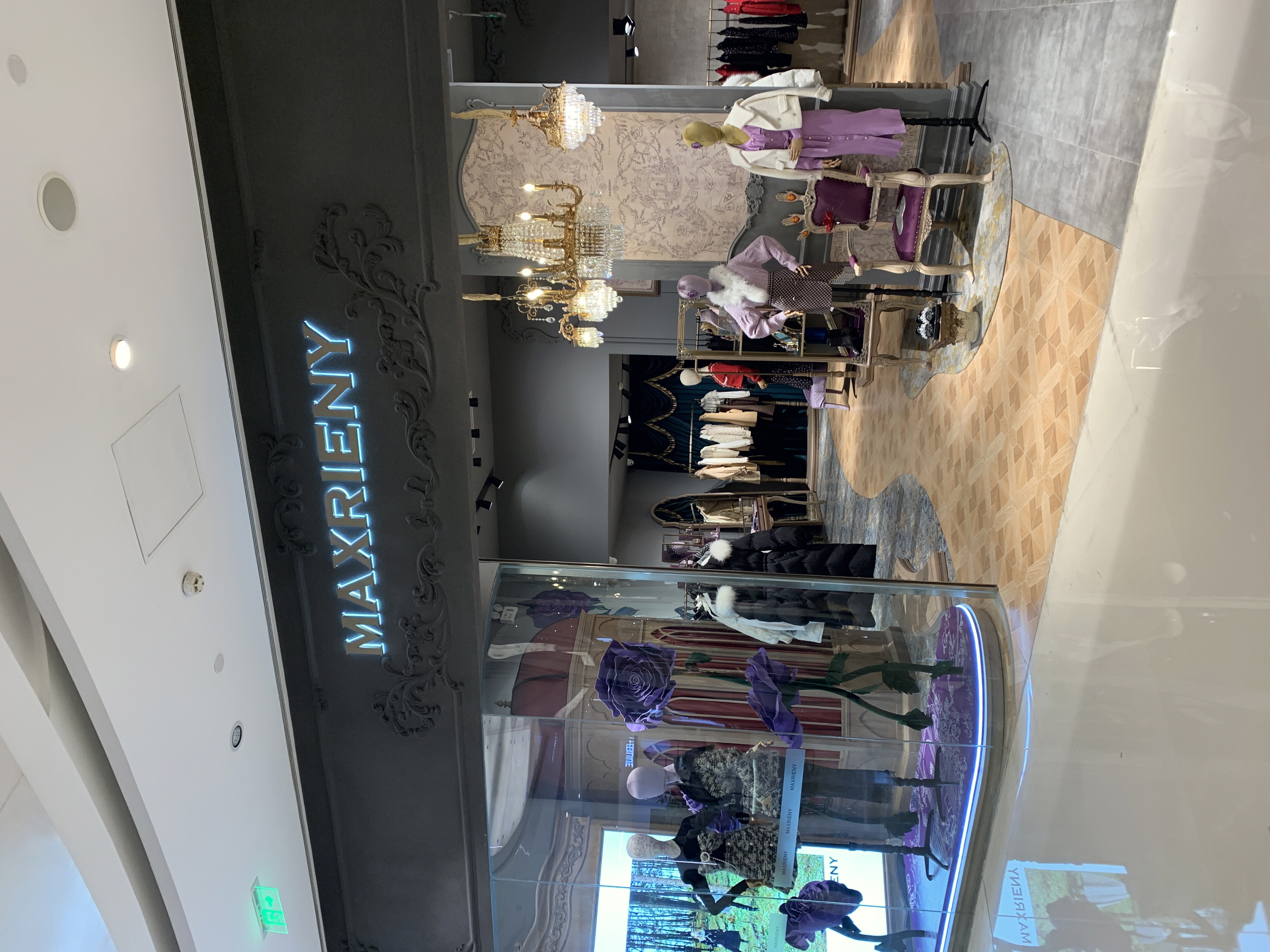 MAXRIENY 玛克茜妮 复古 仙女 时装 服装 女装