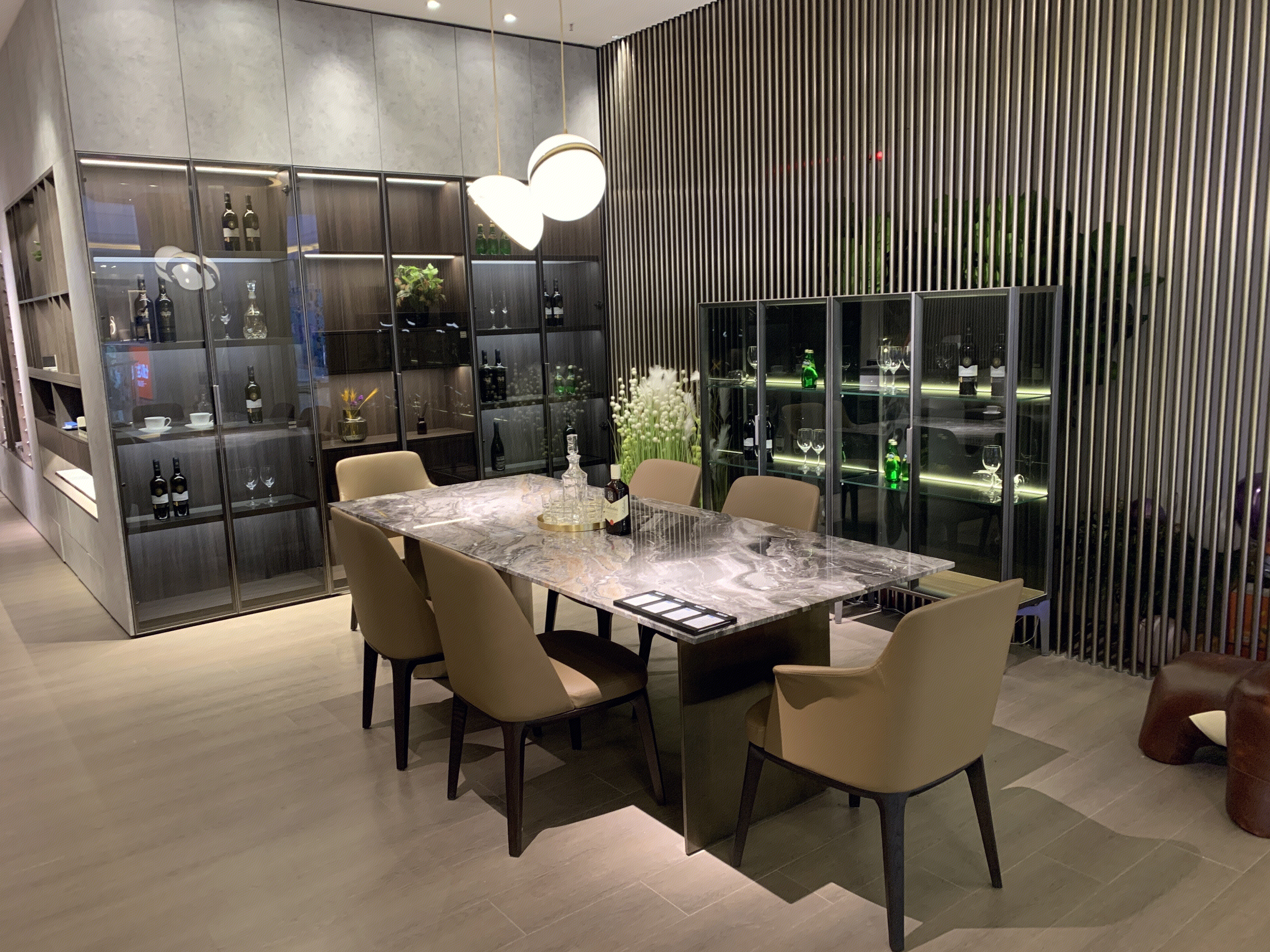 餐桌 酒柜 餐厅 家具