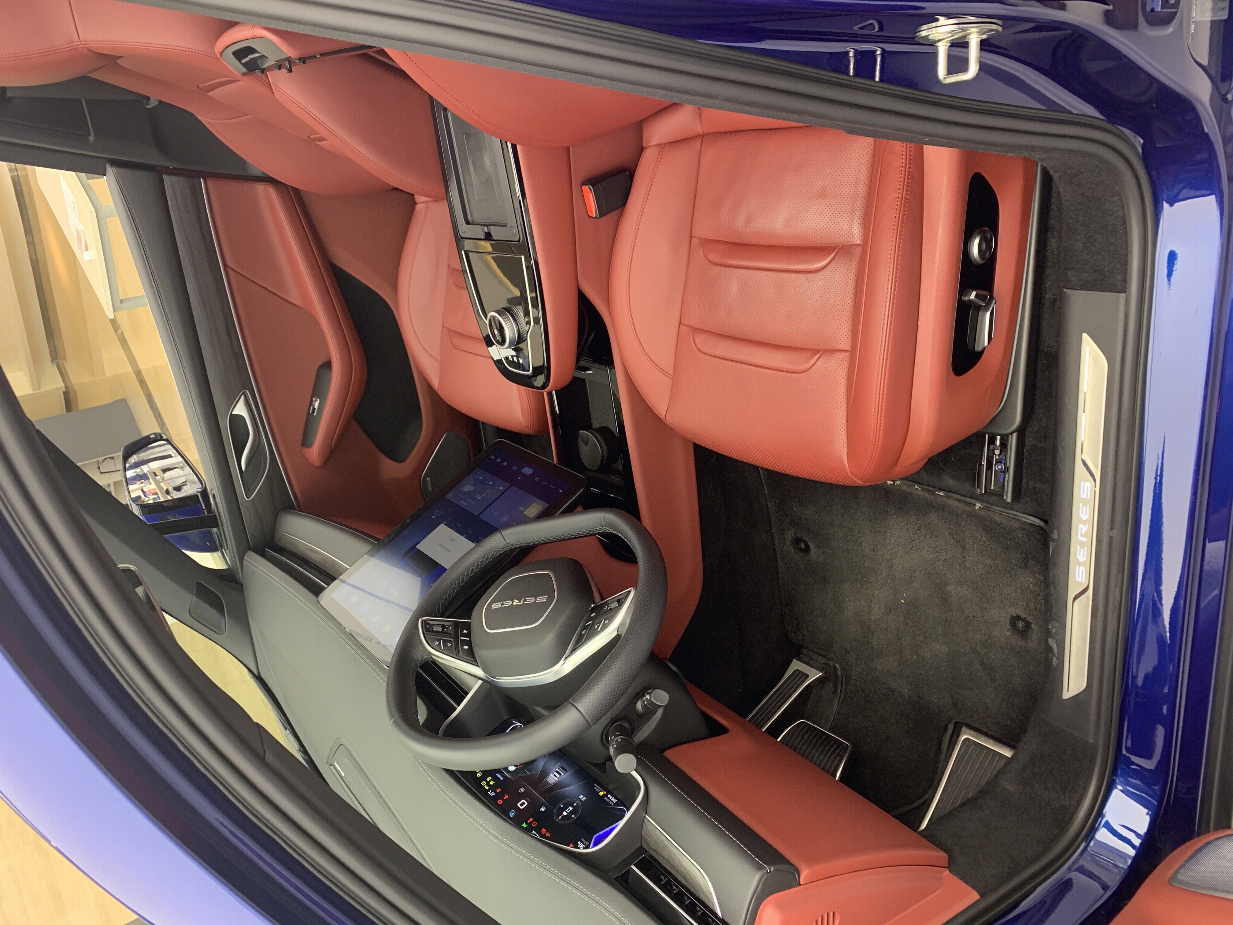 华为智选 赛力斯 SF5 SERES 内饰 增程式 电动车 suv 新能源 汽车 轿跑