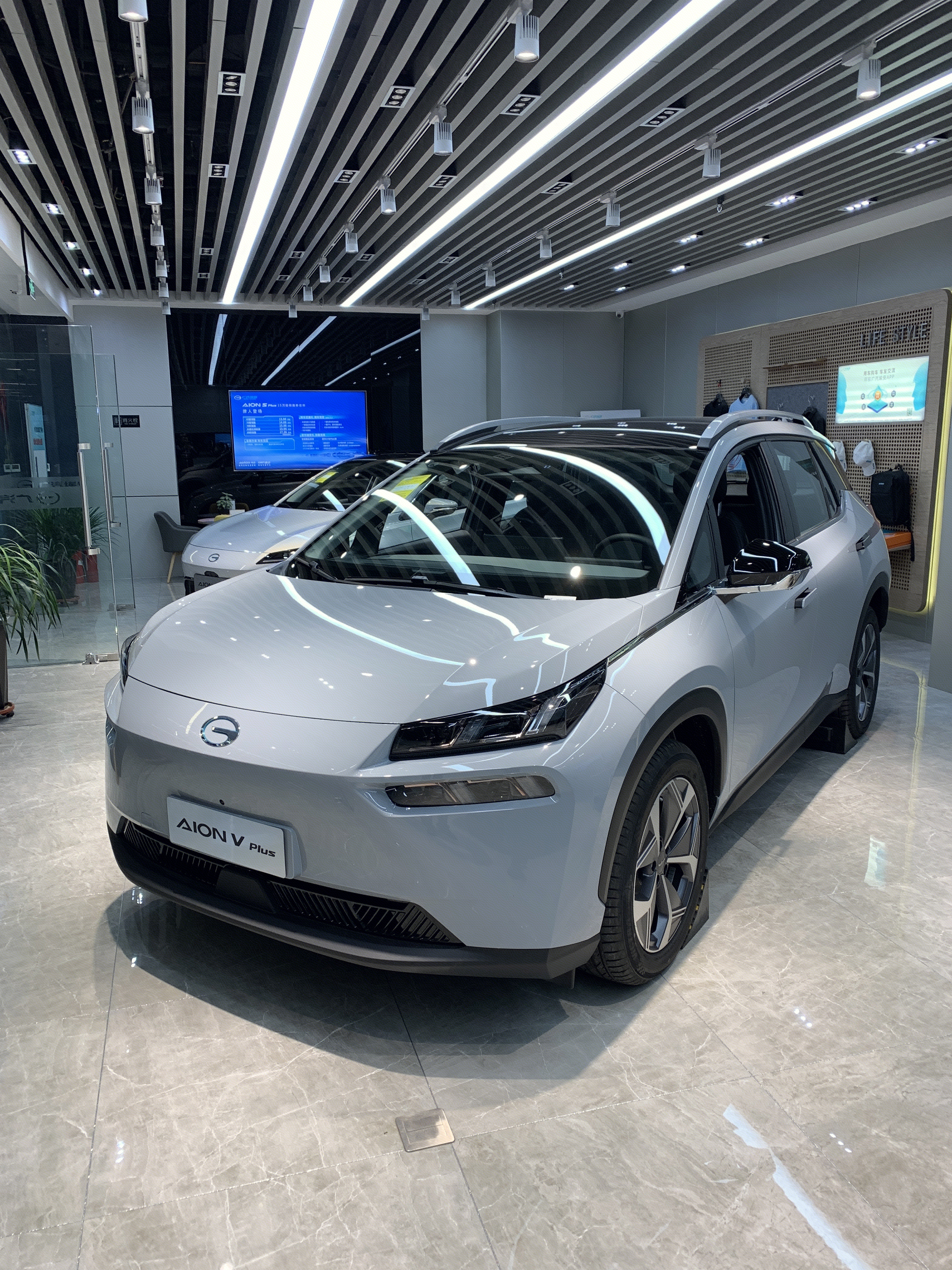 广汽埃安 AION 电动汽车 新能源汽车