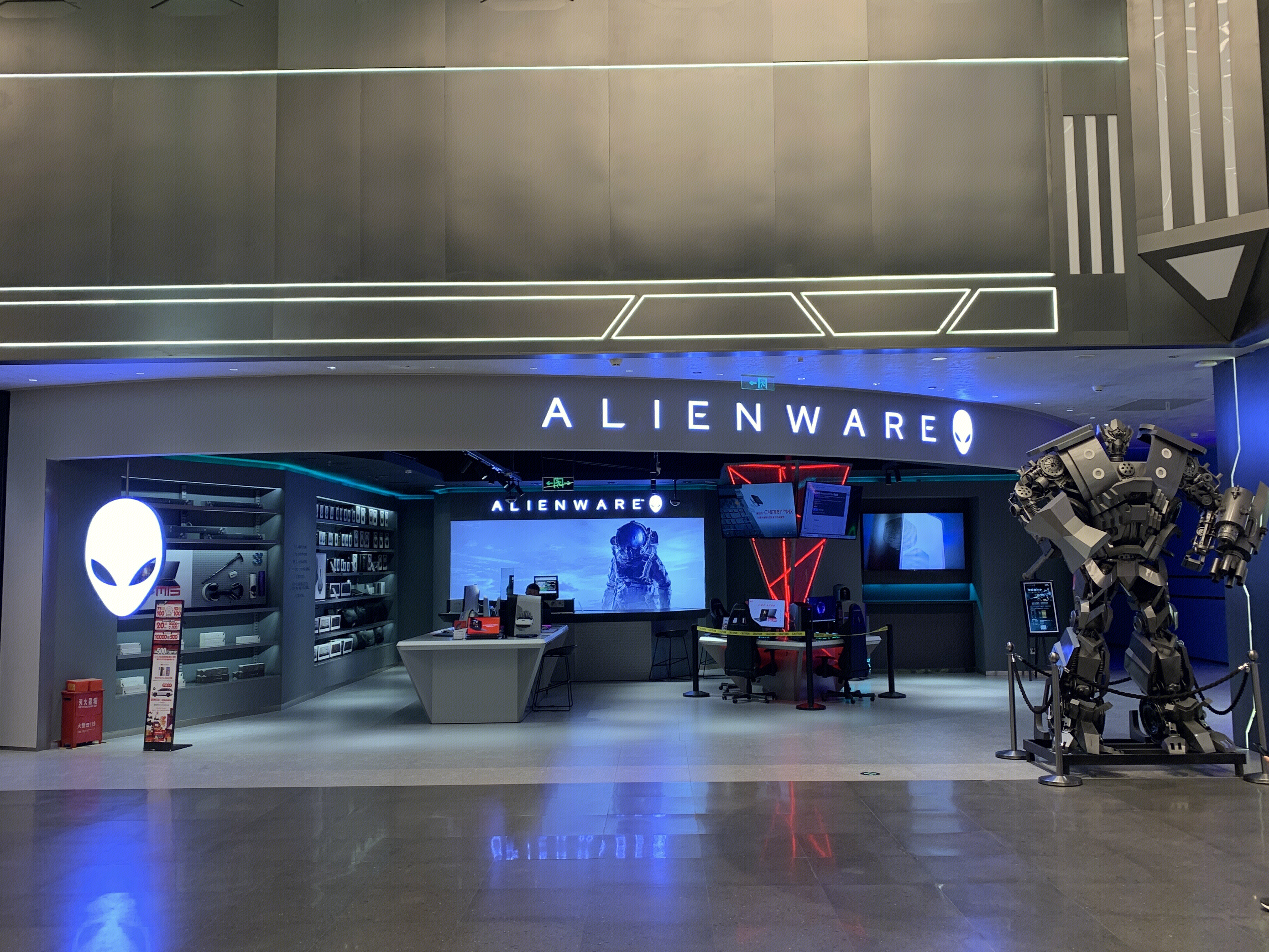ALIENWARE  外星人  游戏本  游戏主机