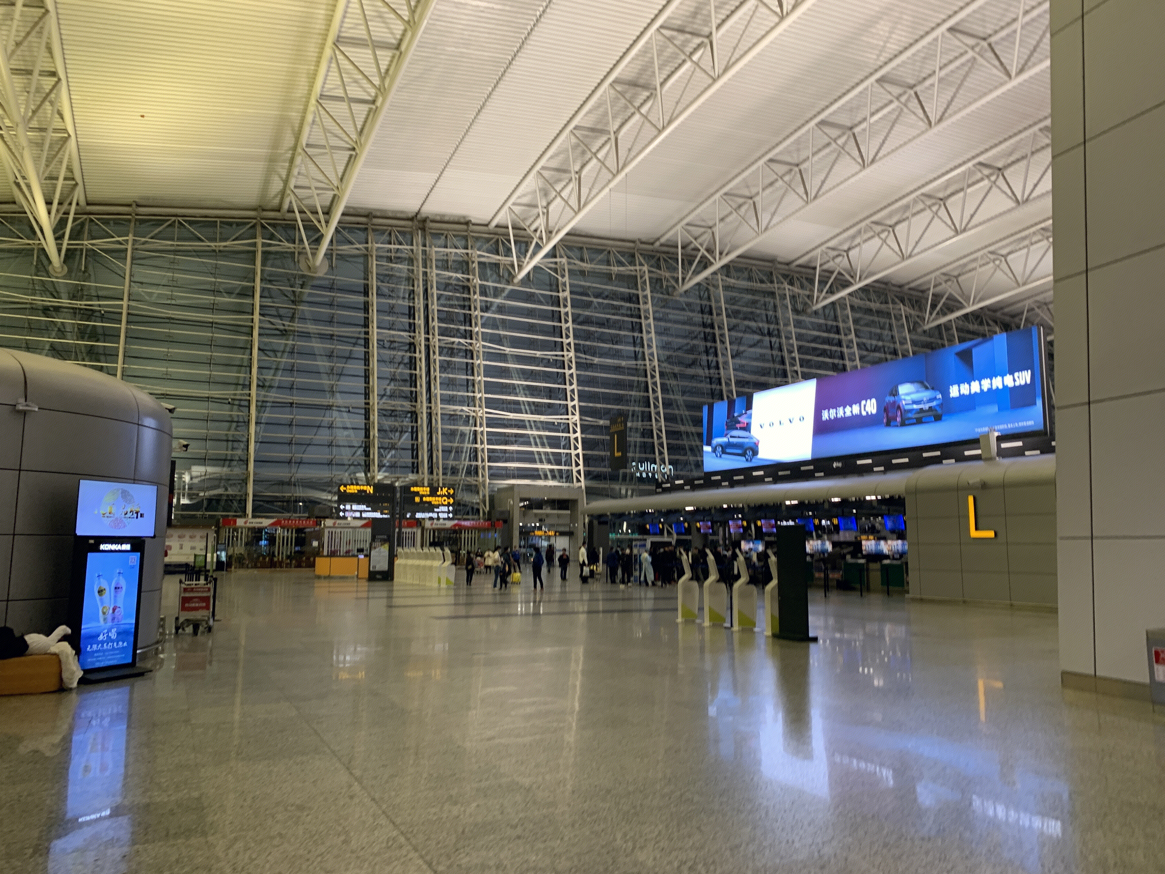 广州白云机场 值机柜台