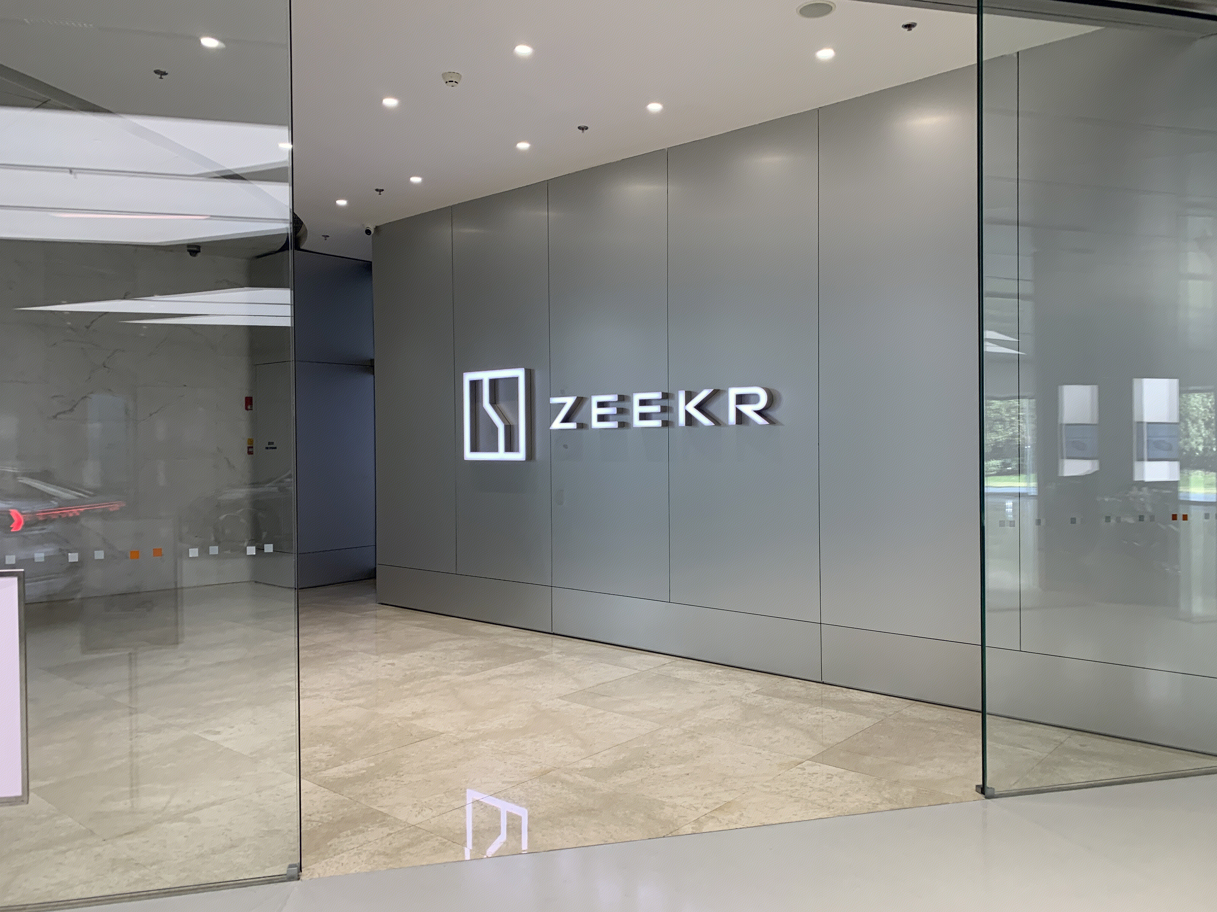 极氪汽车 zeekr吉利汽车 电动车 新能源