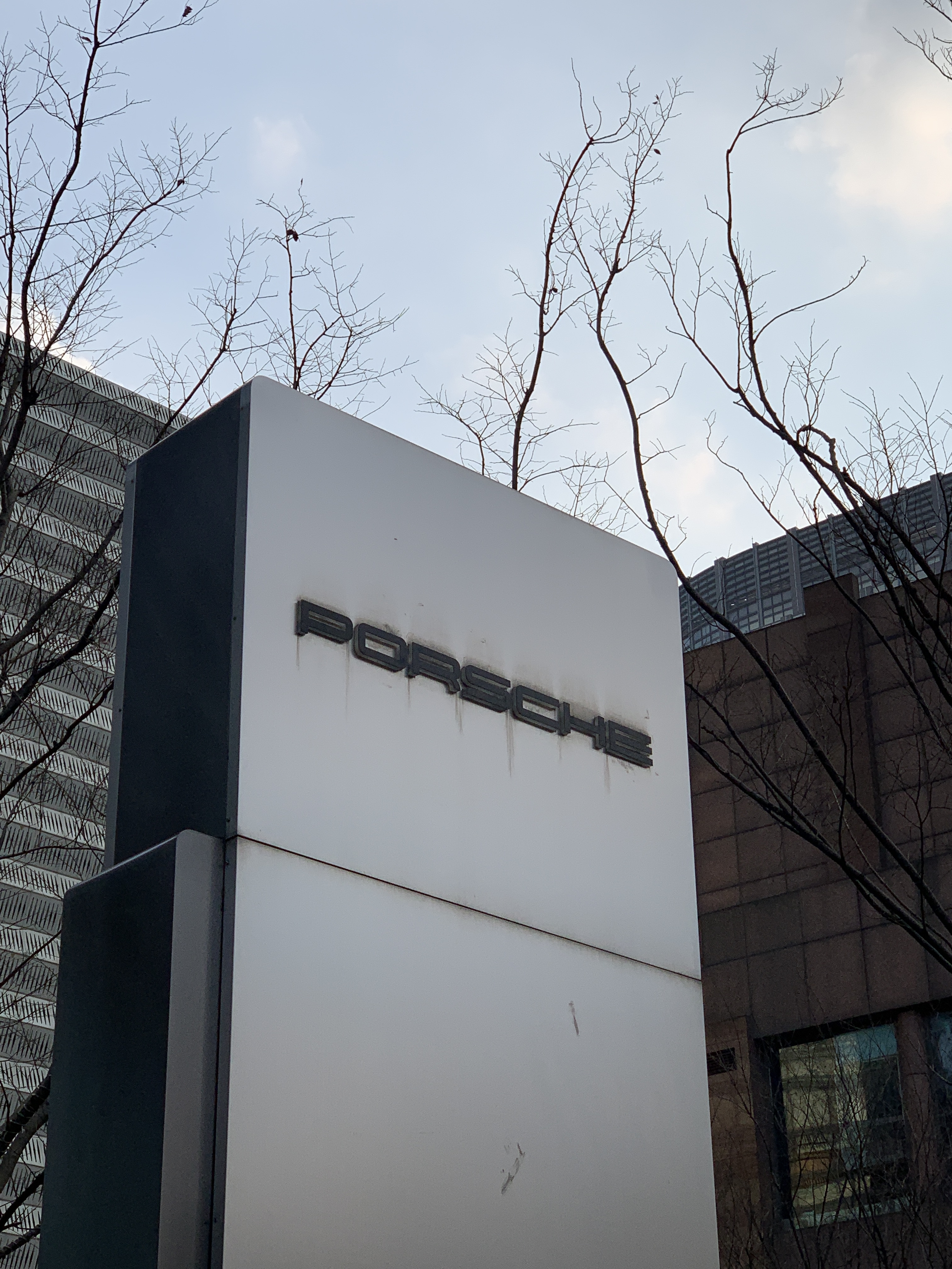 PORSCHE 保时捷 上海 陆家嘴