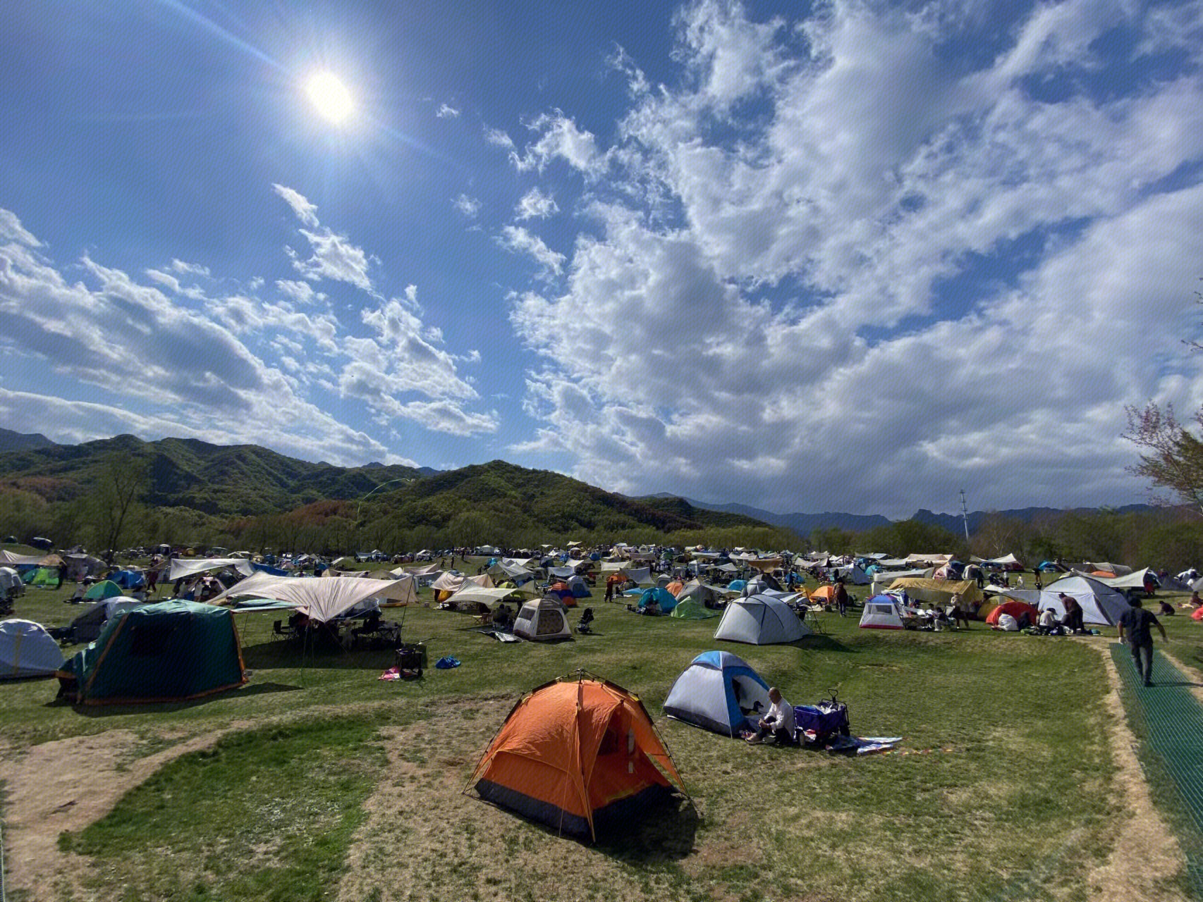 露营  帐篷  春游  露营地