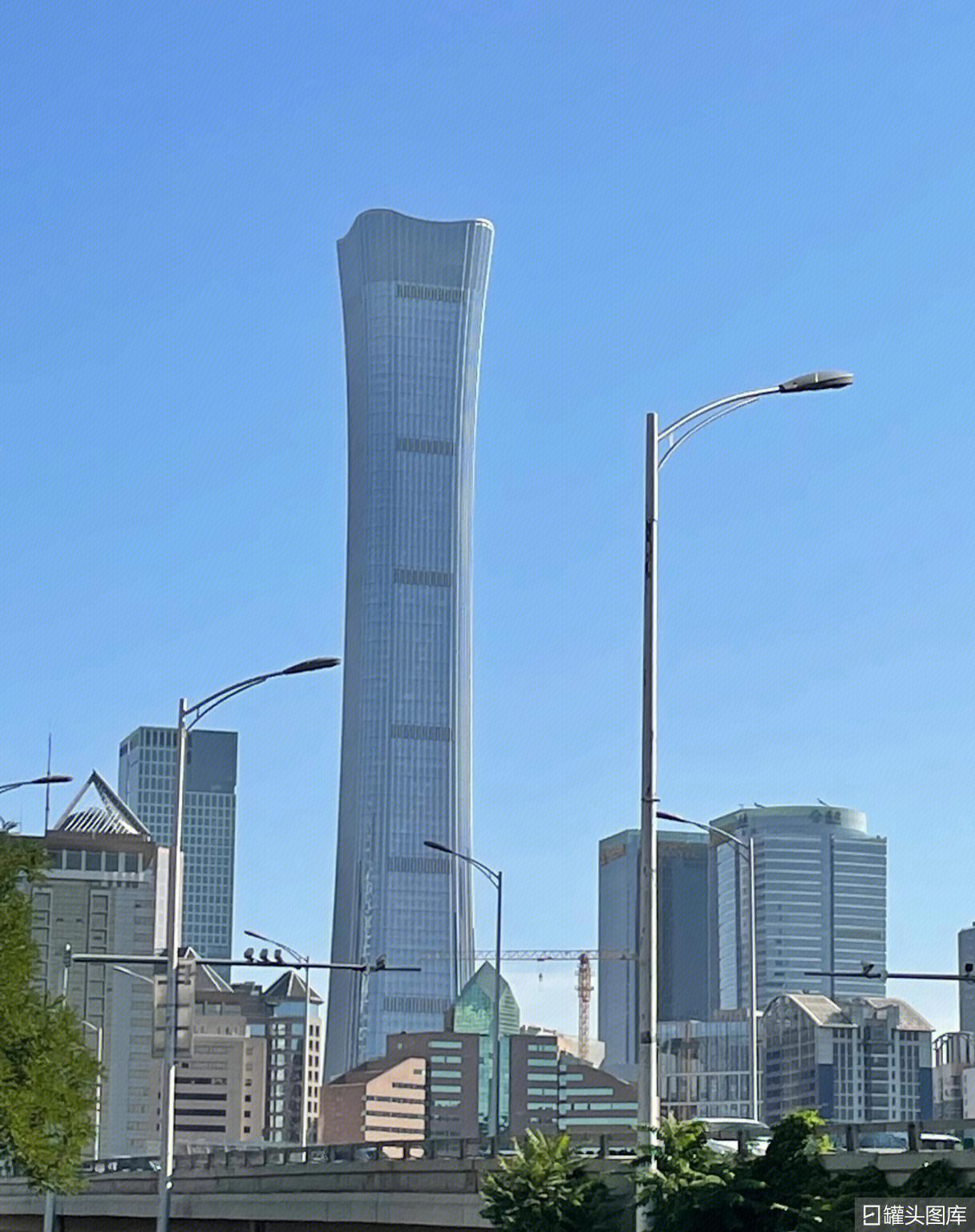 中国尊 写字楼 办公楼 国贸 cbd-罐头图库