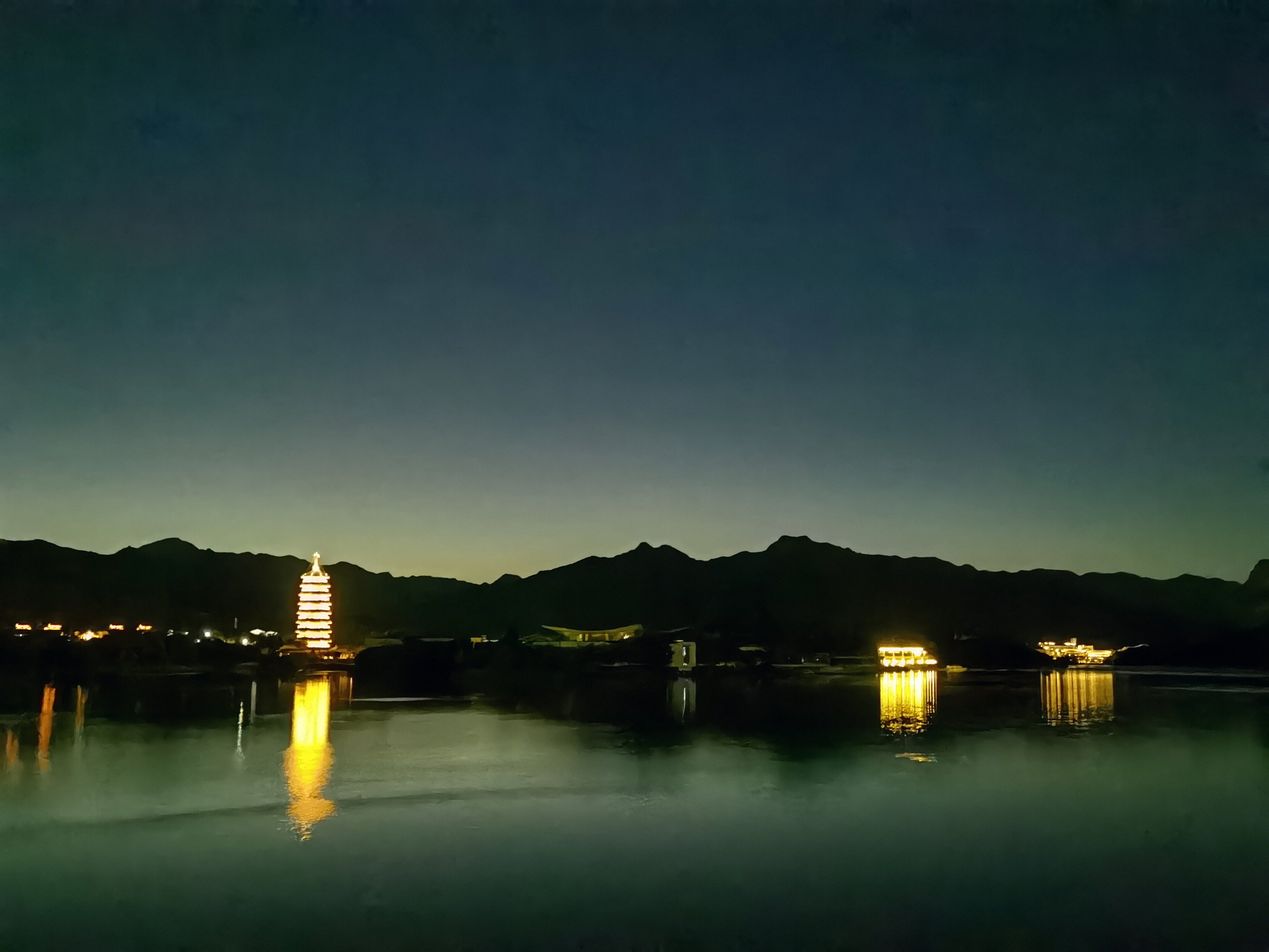 雁栖湖夜景 北京怀柔