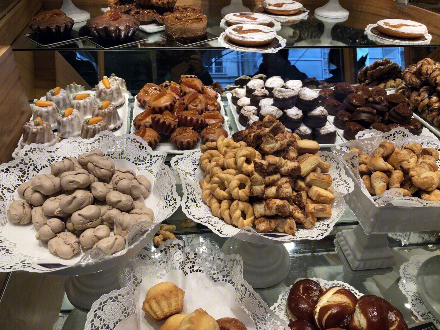 零食 点心 蛋糕 面包 麻花 食品