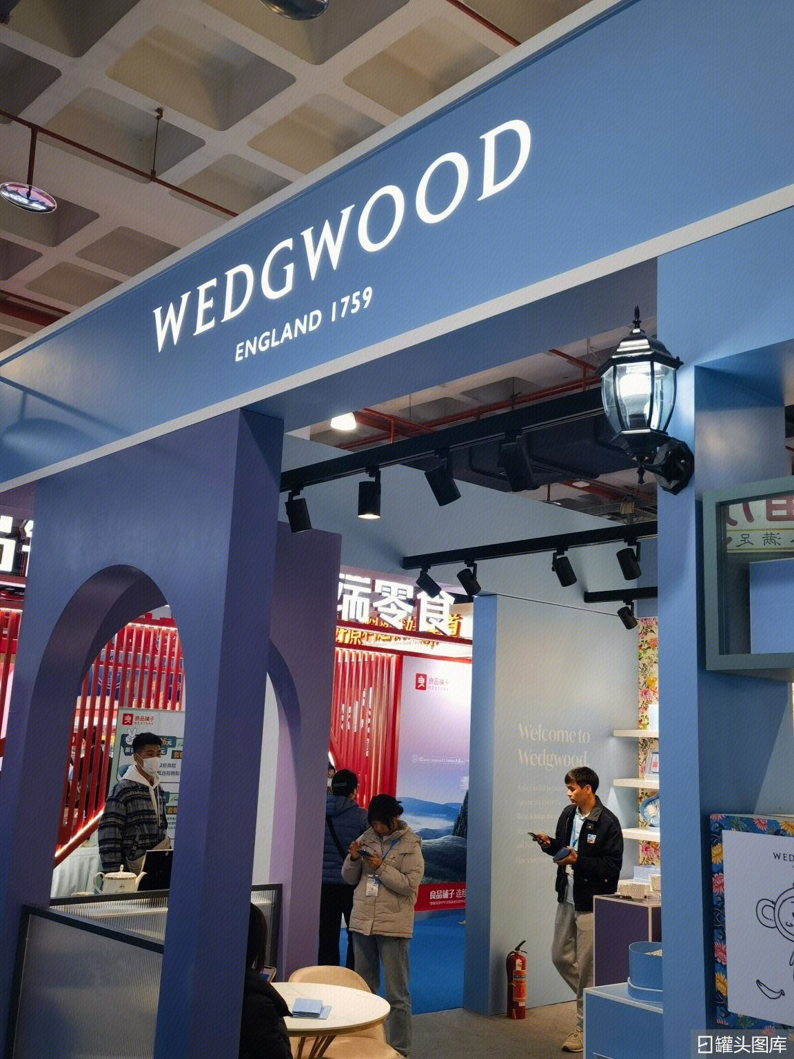 WEDGWOOD 韦奇伍德 餐具 瓷器-罐头图库