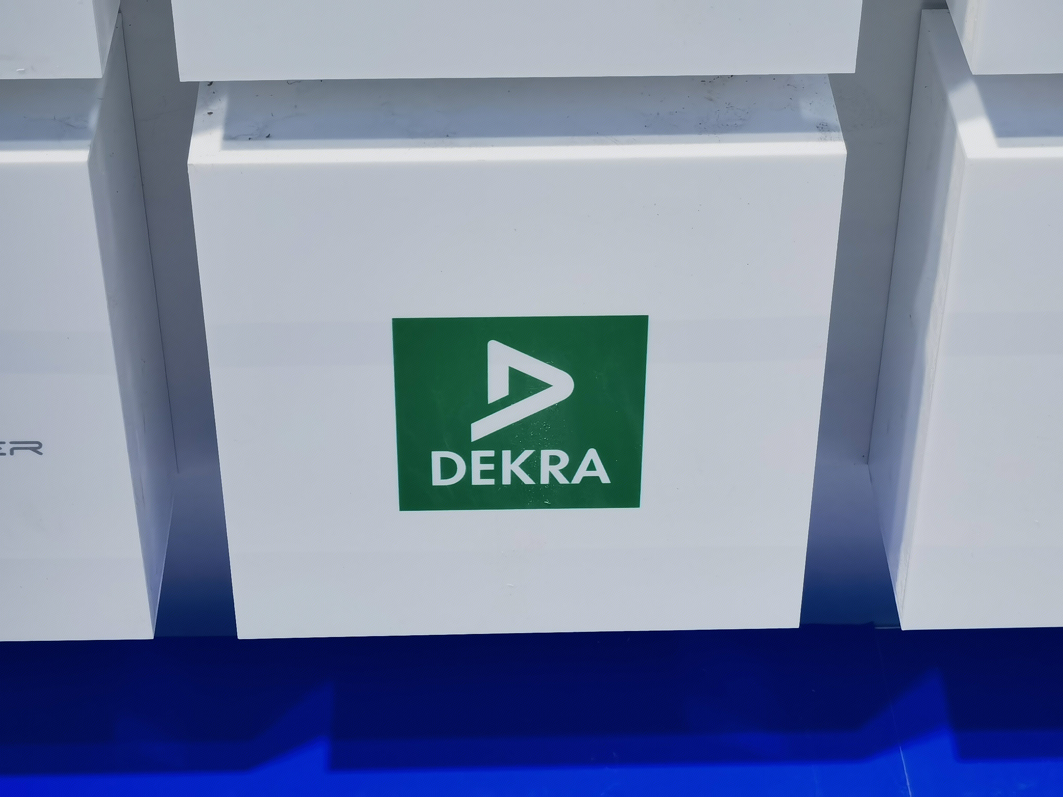 DEKRA 德国机动车监督协会