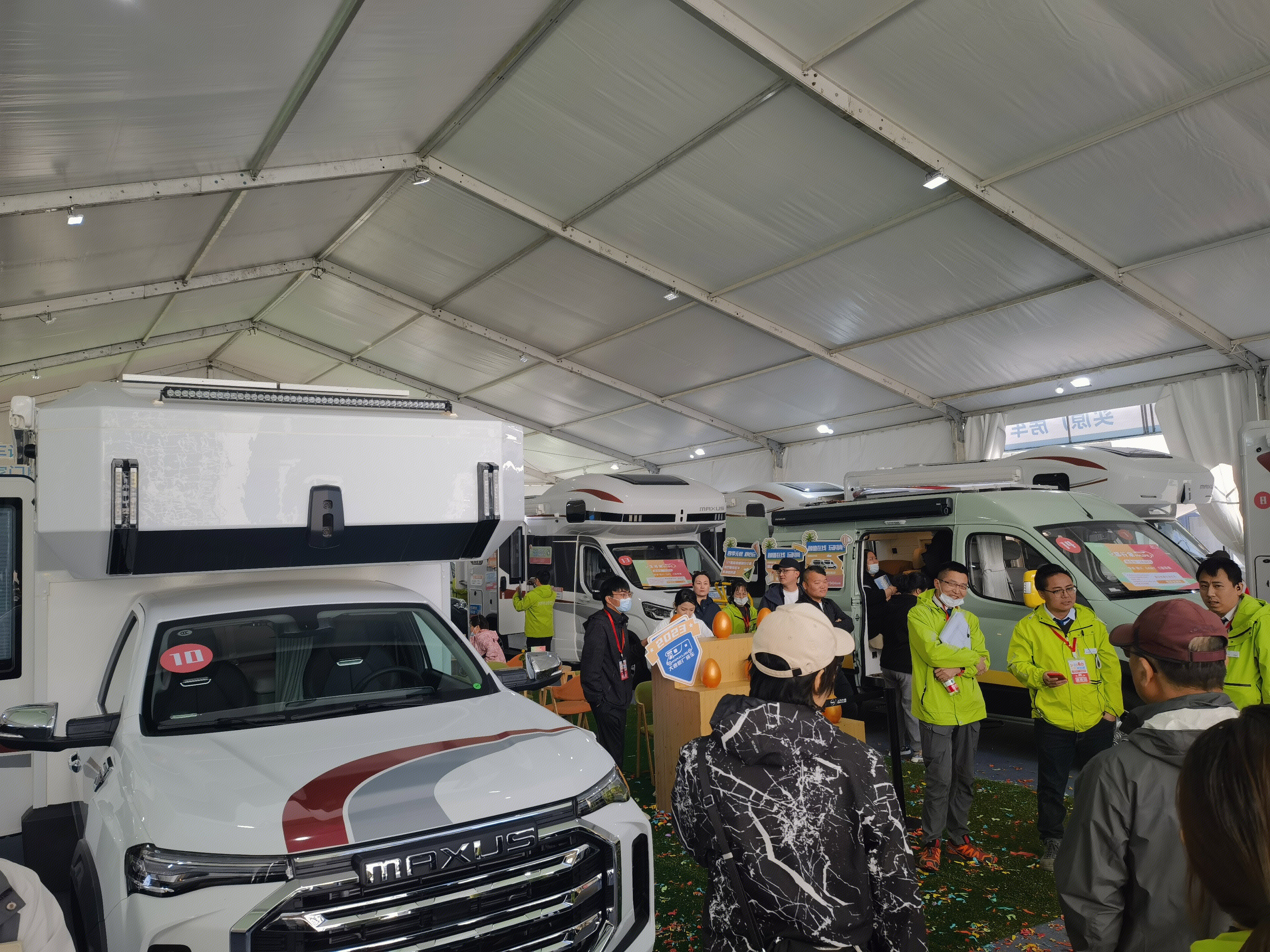 上汽大通原厂房车