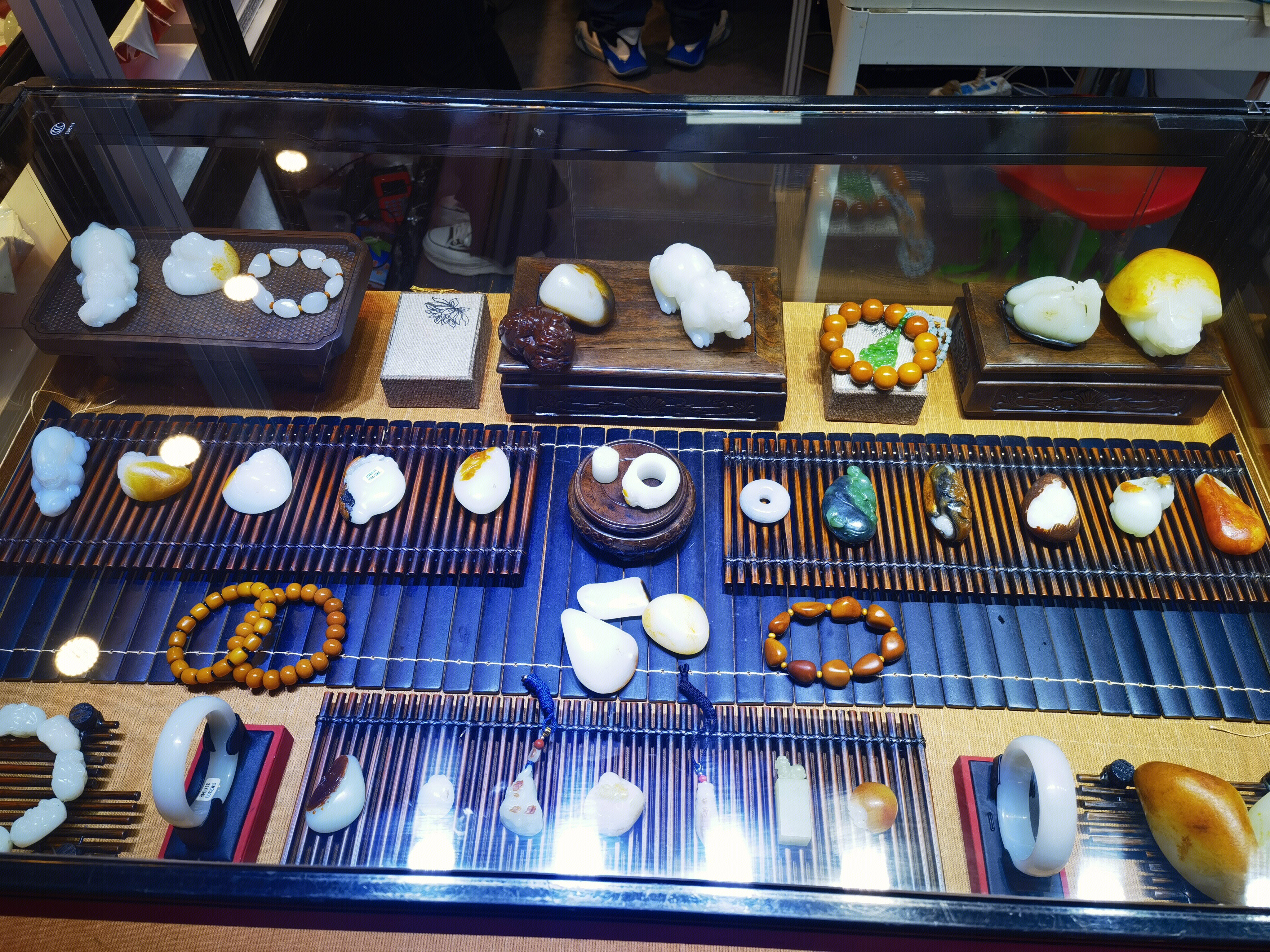 和田玉石 项链耳环手链玉镯手镯吊坠 玉器 珠宝 首饰