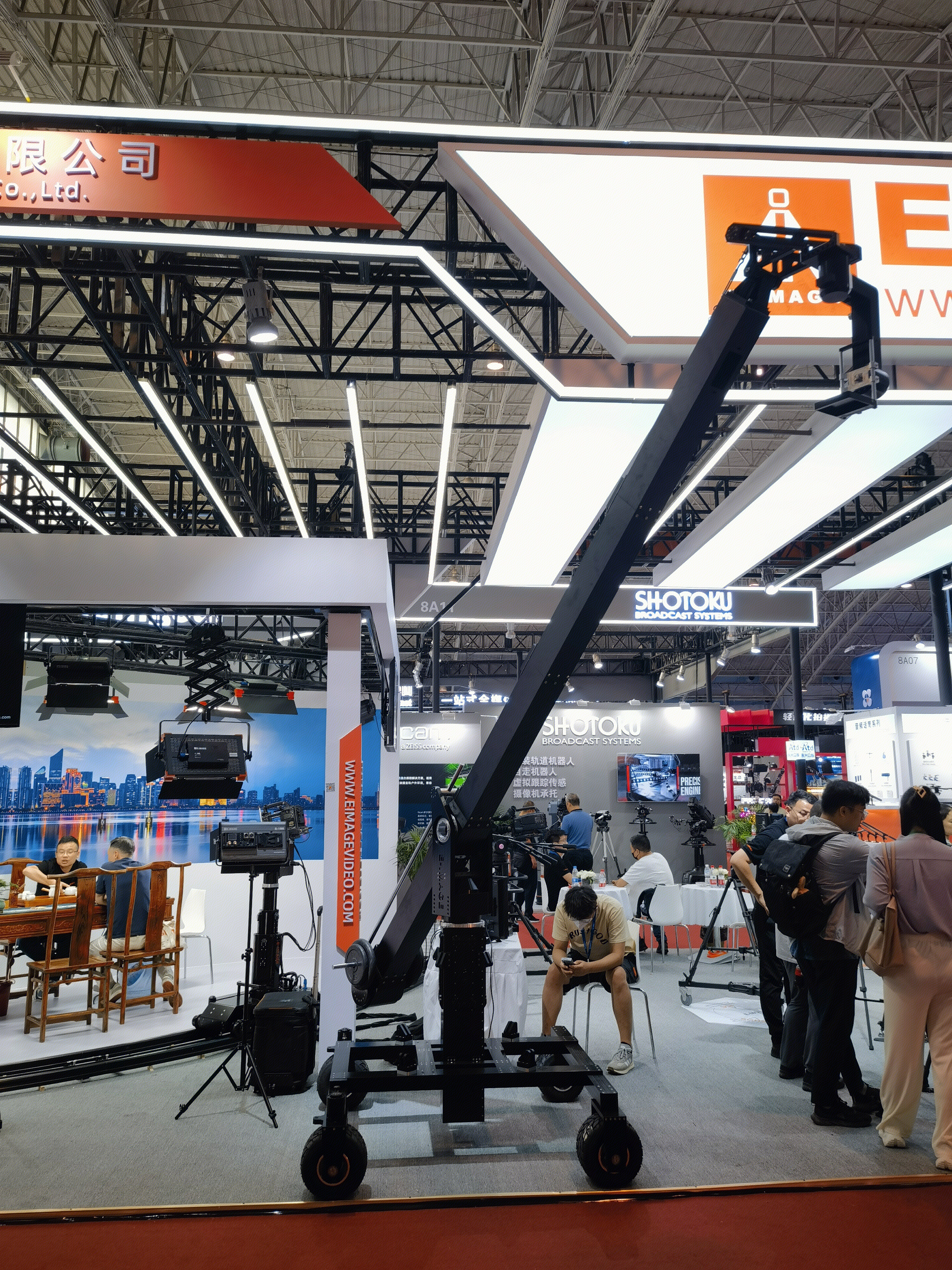 拍摄摇臂 拍摄机械臂