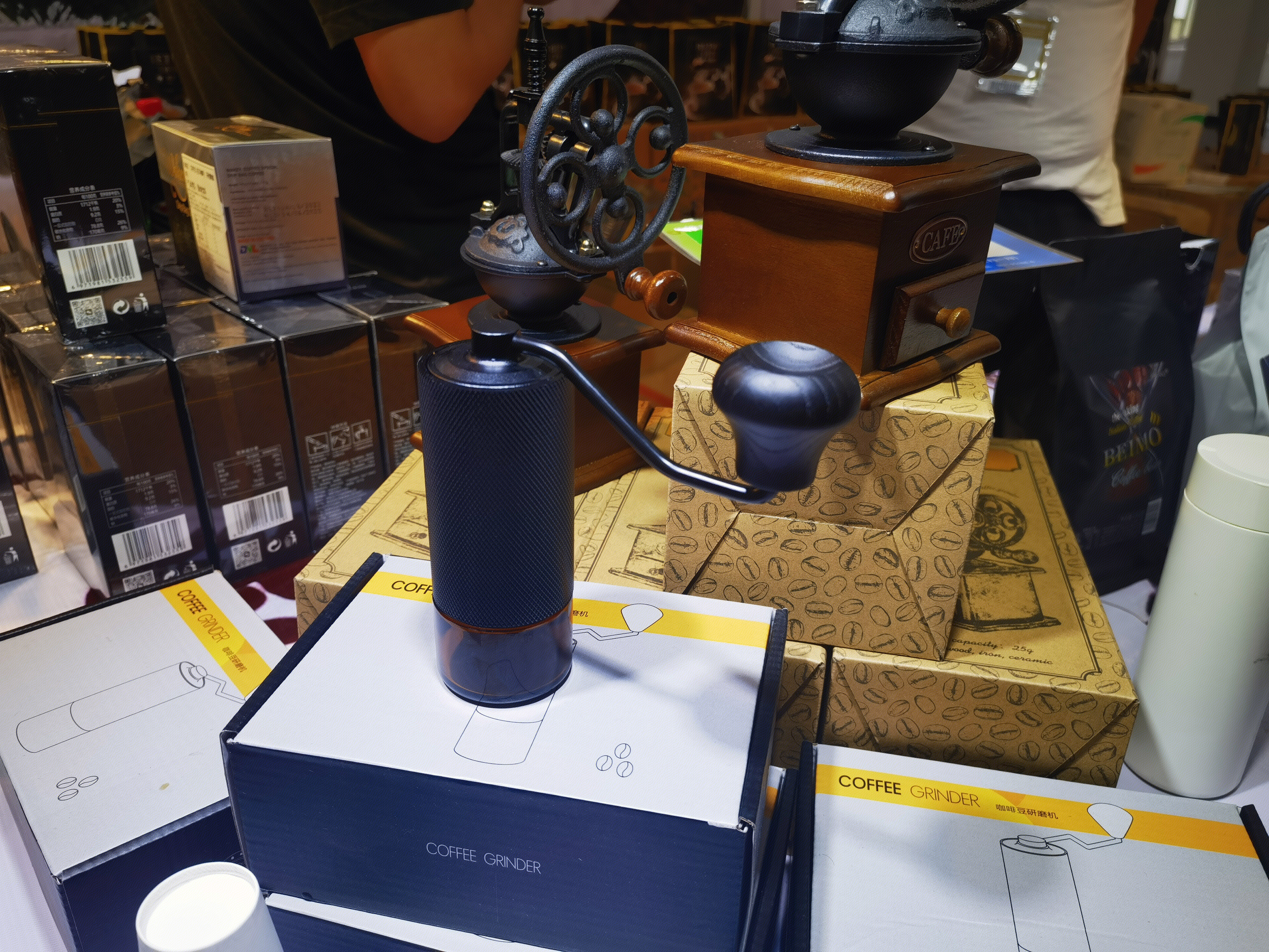 咖啡手动研磨器