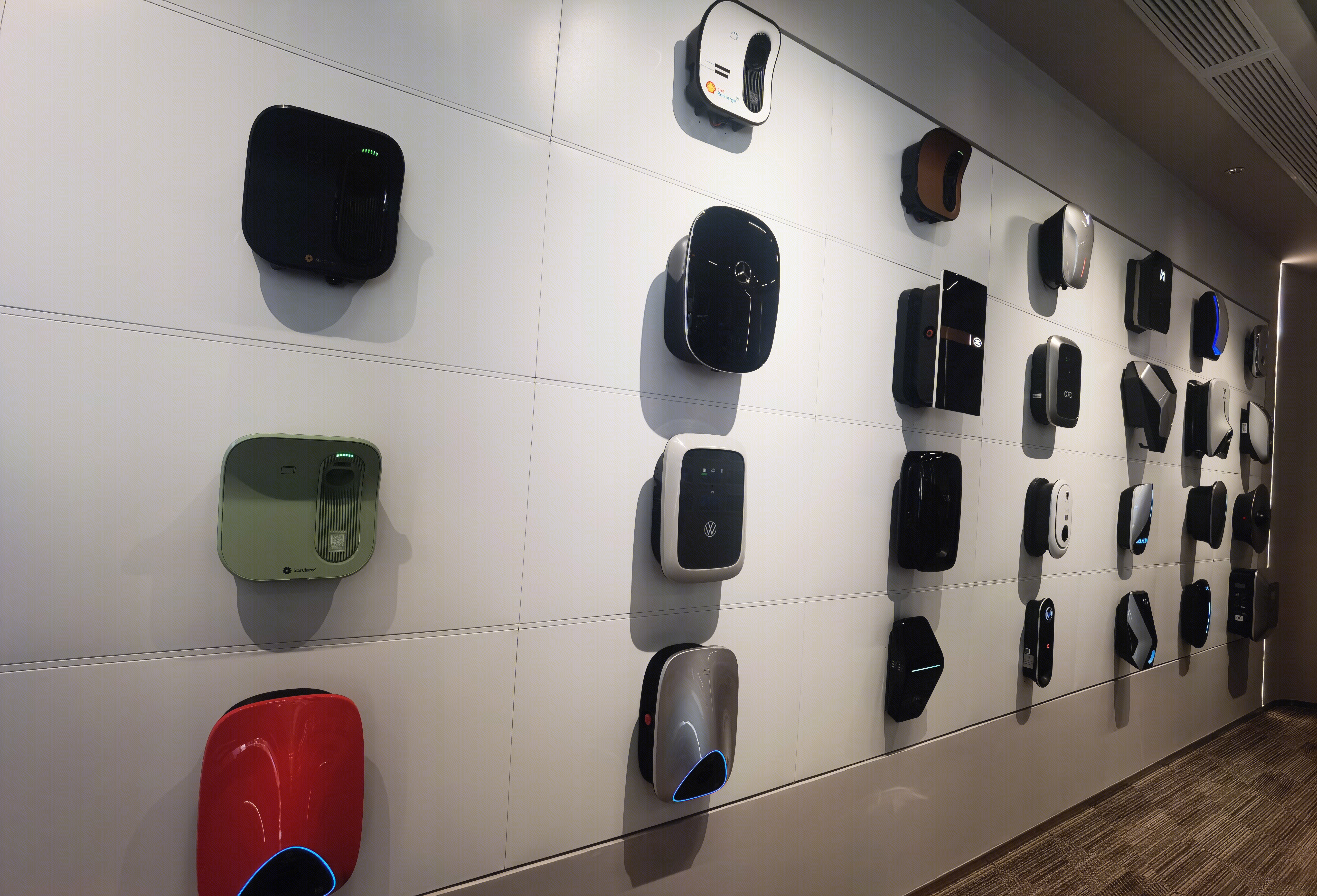 交流充电桩 电动汽车充电桩 星星充电 万帮新能源