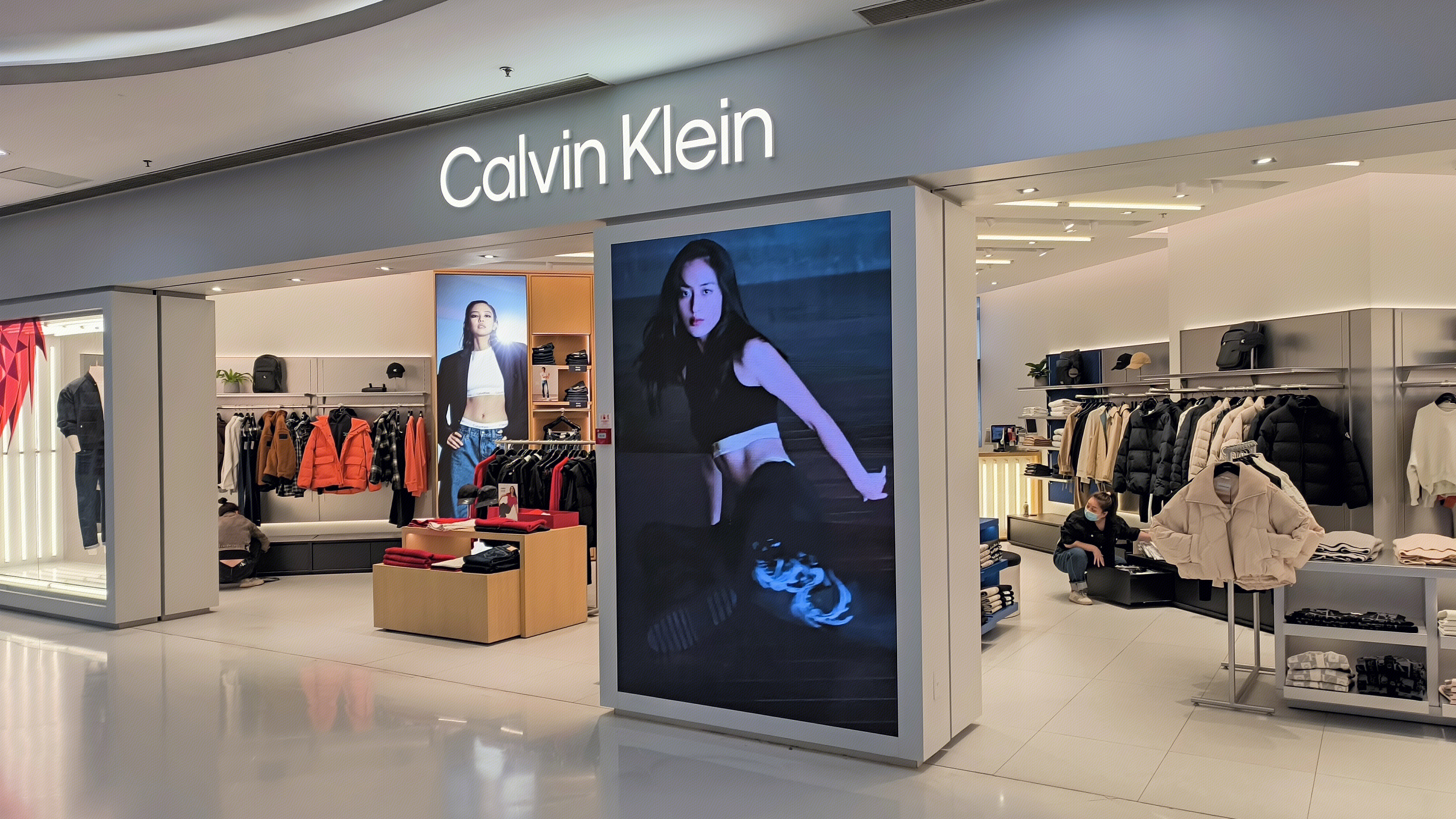 Calvin Klein 时尚 休闲 潮流 服装 服饰 冬季棉服