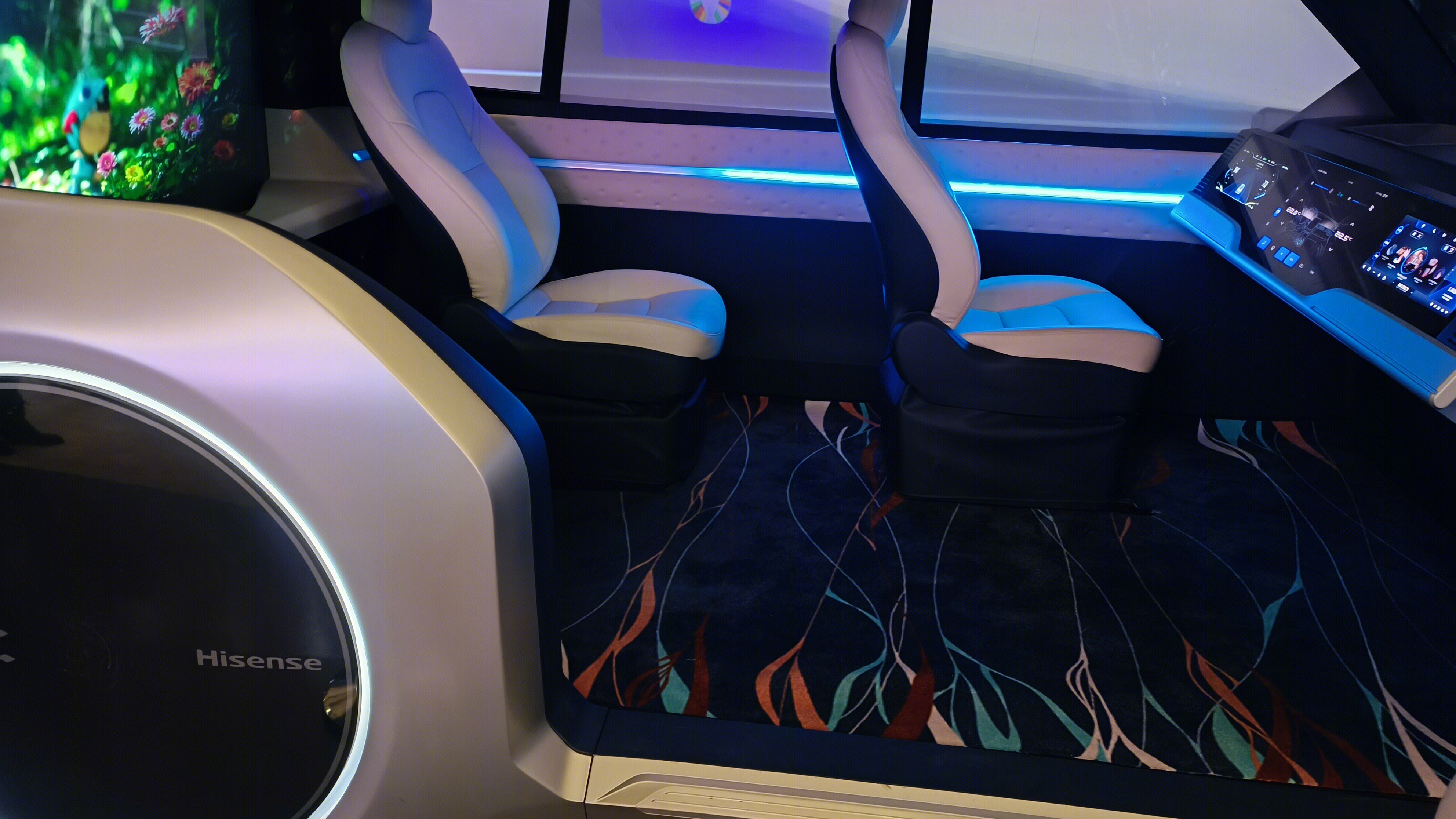 海信 Hisense 智能家电品牌 车载激光显示屏