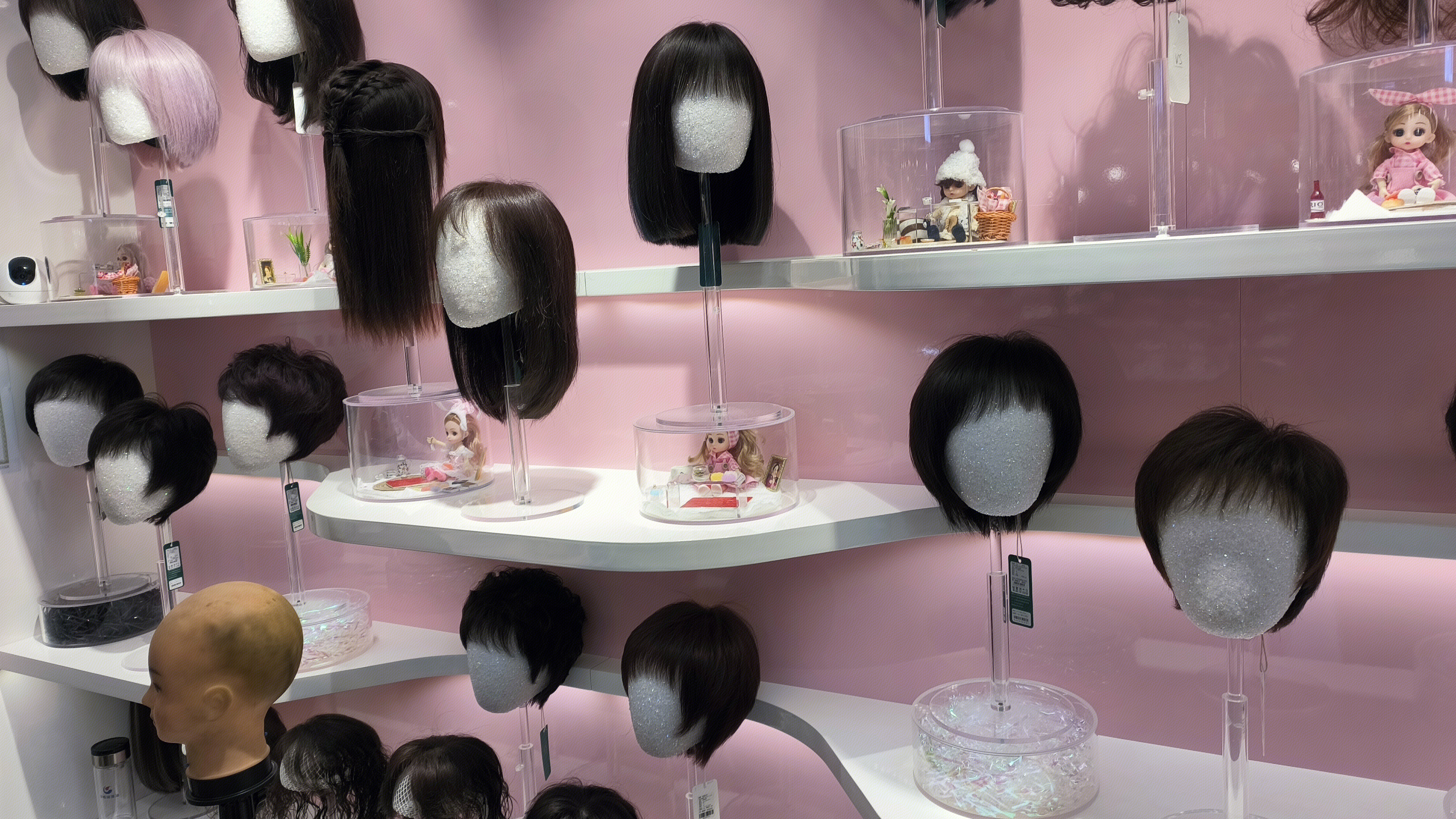 V·S 设计师品牌 假发店 假发套