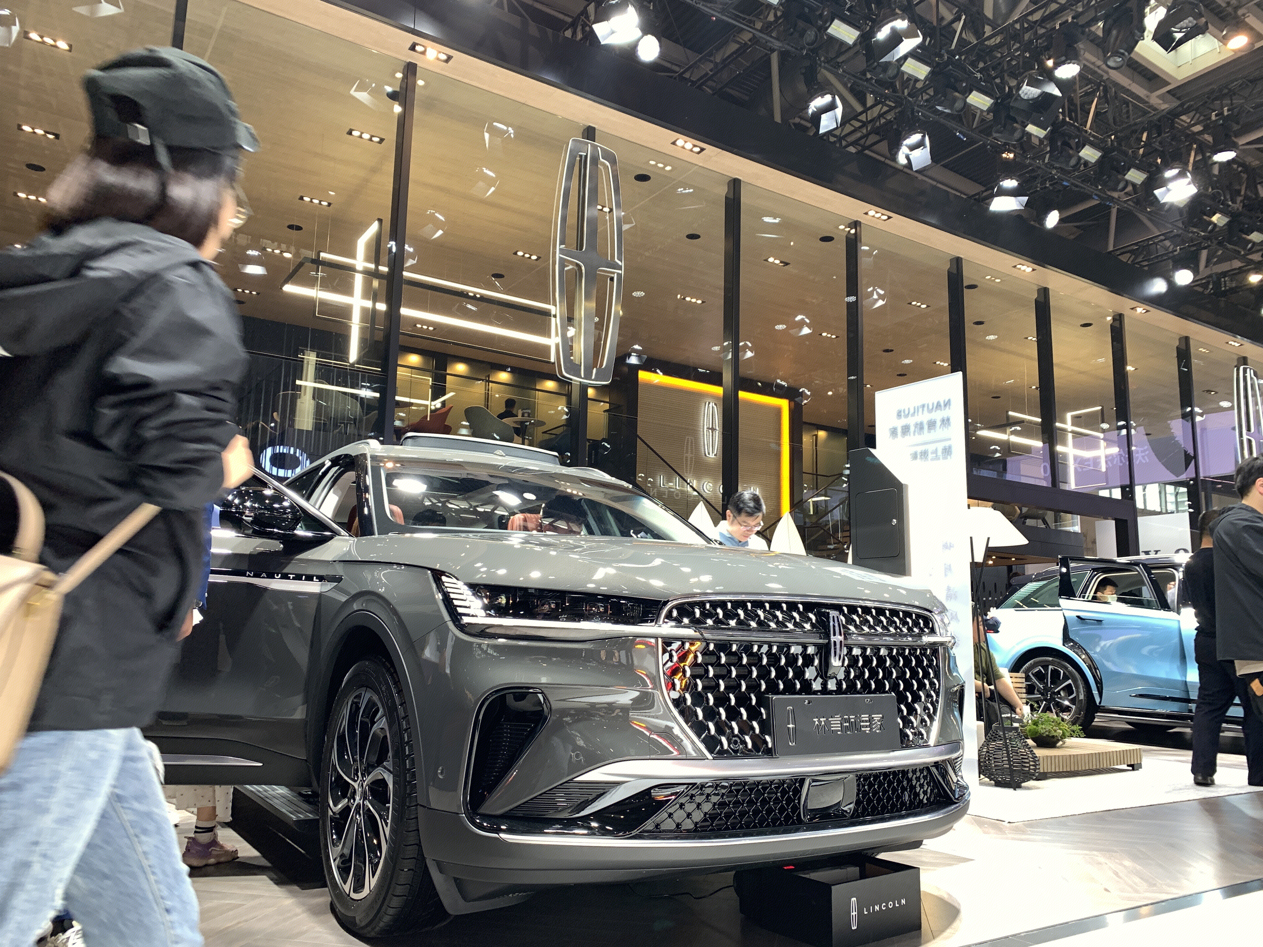林肯 LINCOLN 林肯汽车 全新电混林肯冒险家 林肯航海家