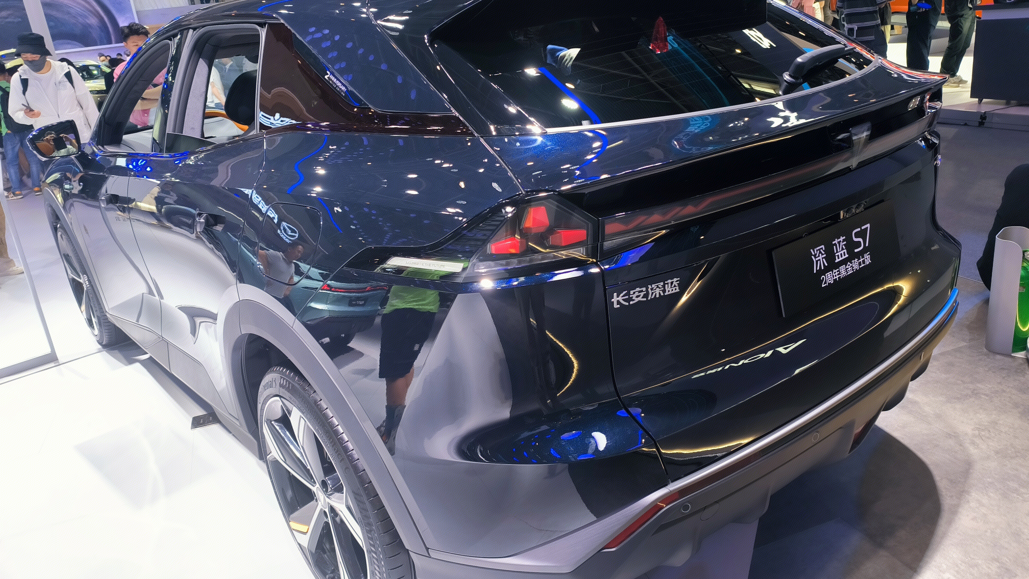 深蓝汽车 长安深蓝 深蓝S7 新能源汽车