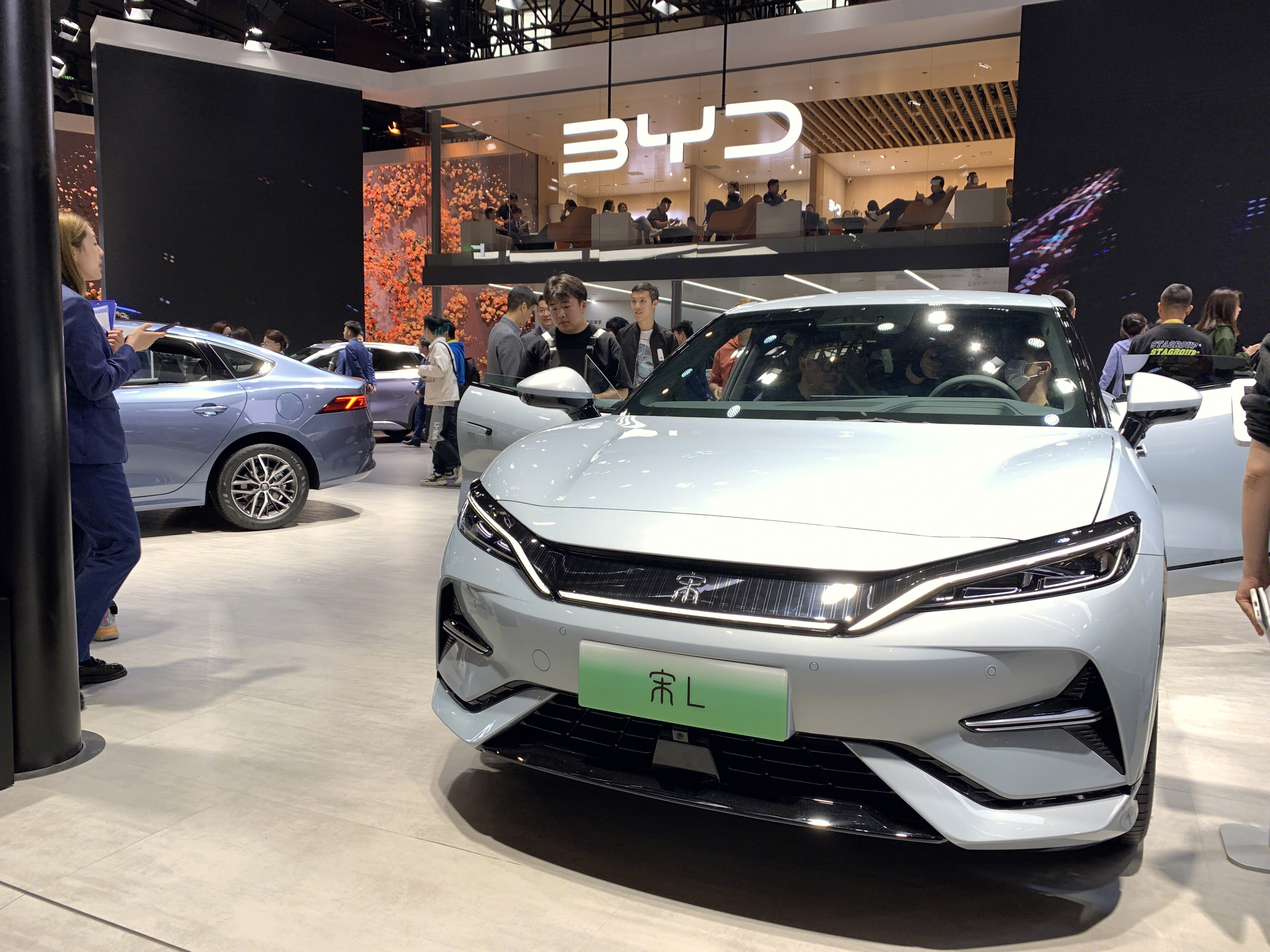 比亚迪 BYD 宋L 新能源电车 比亚迪汽车展