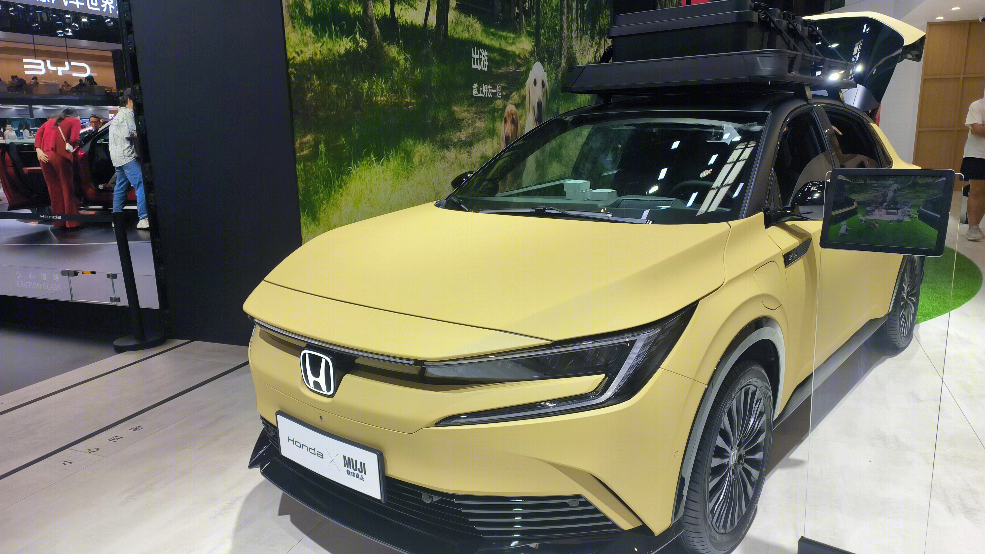 本田 烨汽车品牌 Honda 新能源电车 汽车展