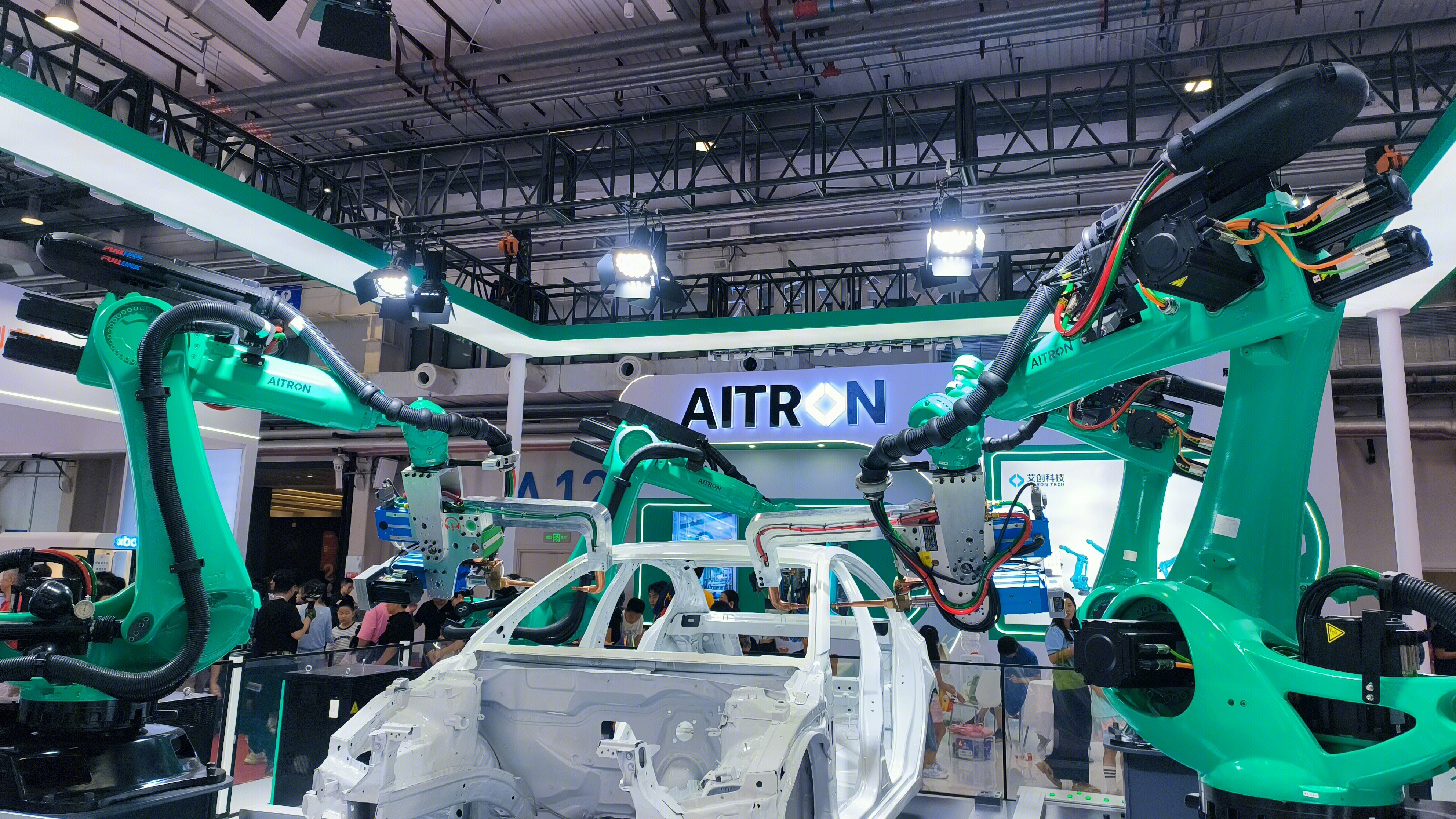 艾创科技 AITRON TECH 艾创机器人科技有限公司 工业机器人 汽车框架