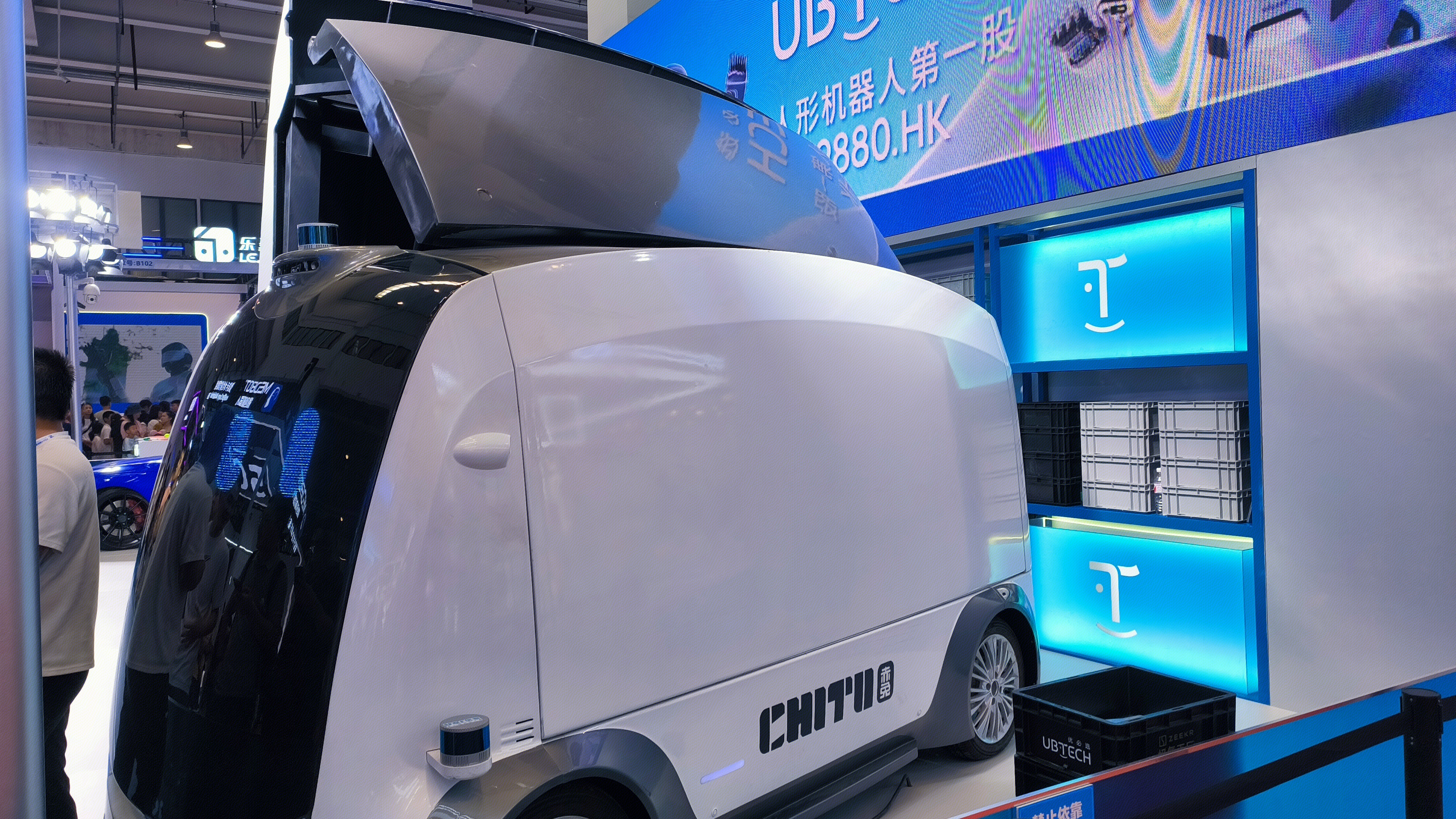 UB·TECH 优必选 Chitu赤兔 L4级无人物流车