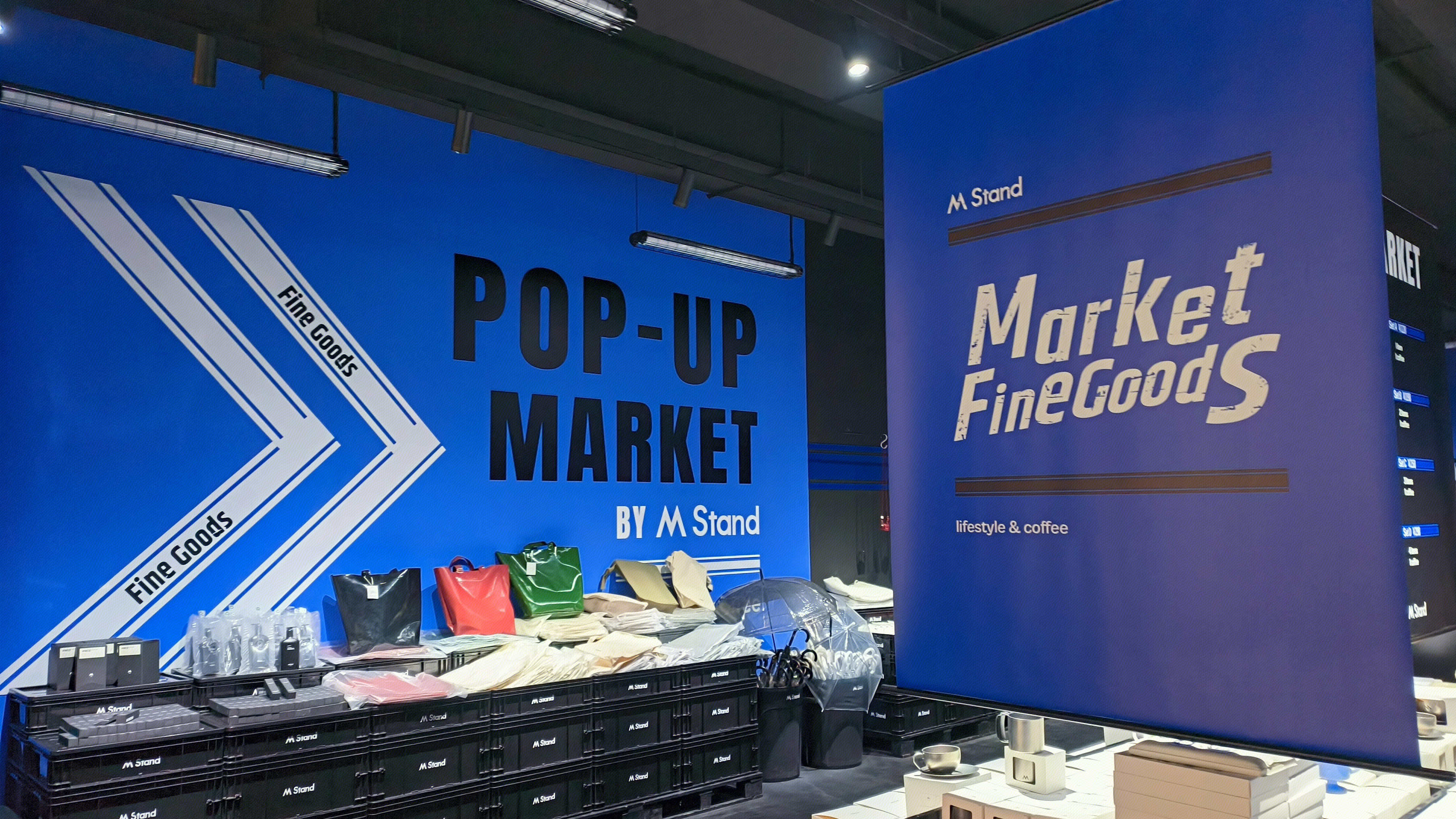 M Stand Market概念店 潮流产品 包包