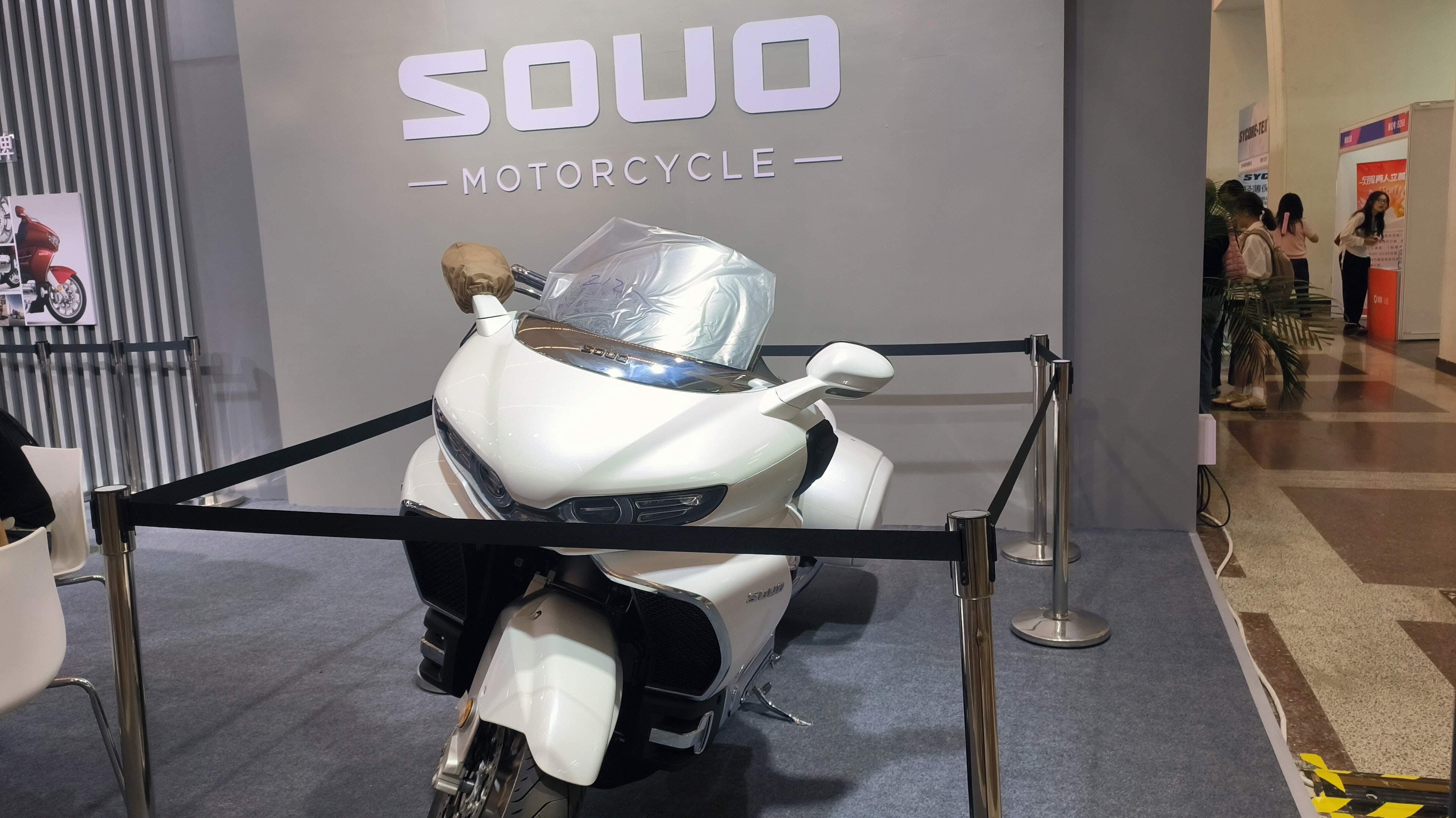 ‌SOUO 长城汽车旗下高端摩托车品牌 长城灵魂 8缸摩托车