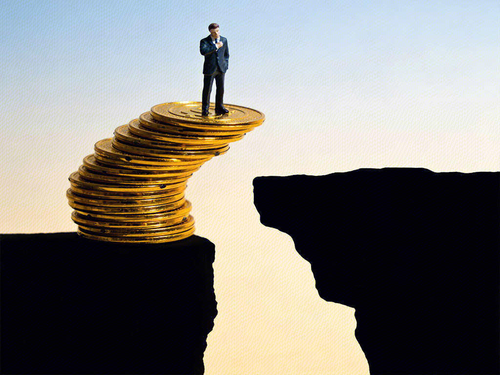 债务危机 度过危机 陷入危机 坠入亏损 资金链断裂 金币 资金